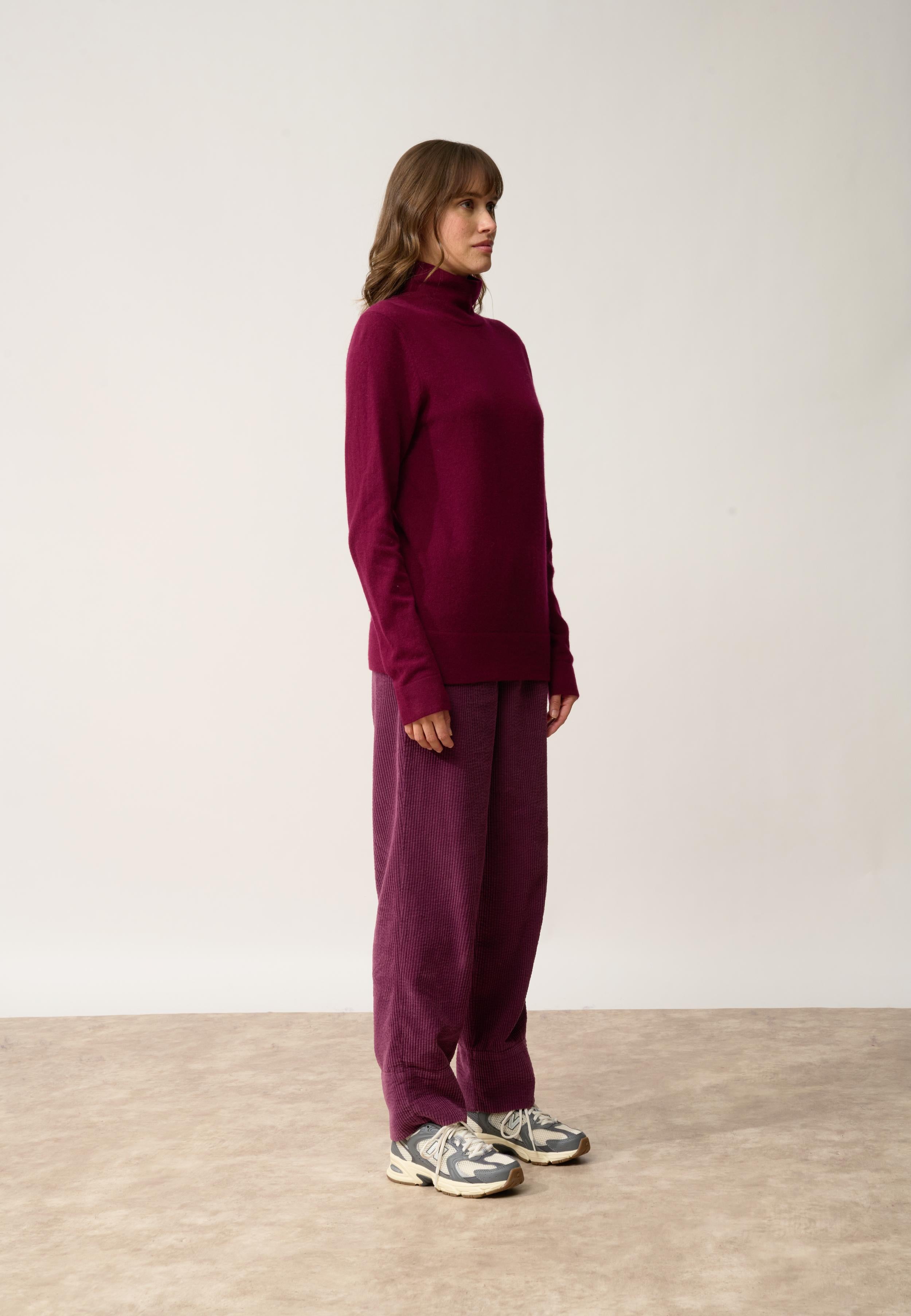 AMBRE pull col montant bordeaux
