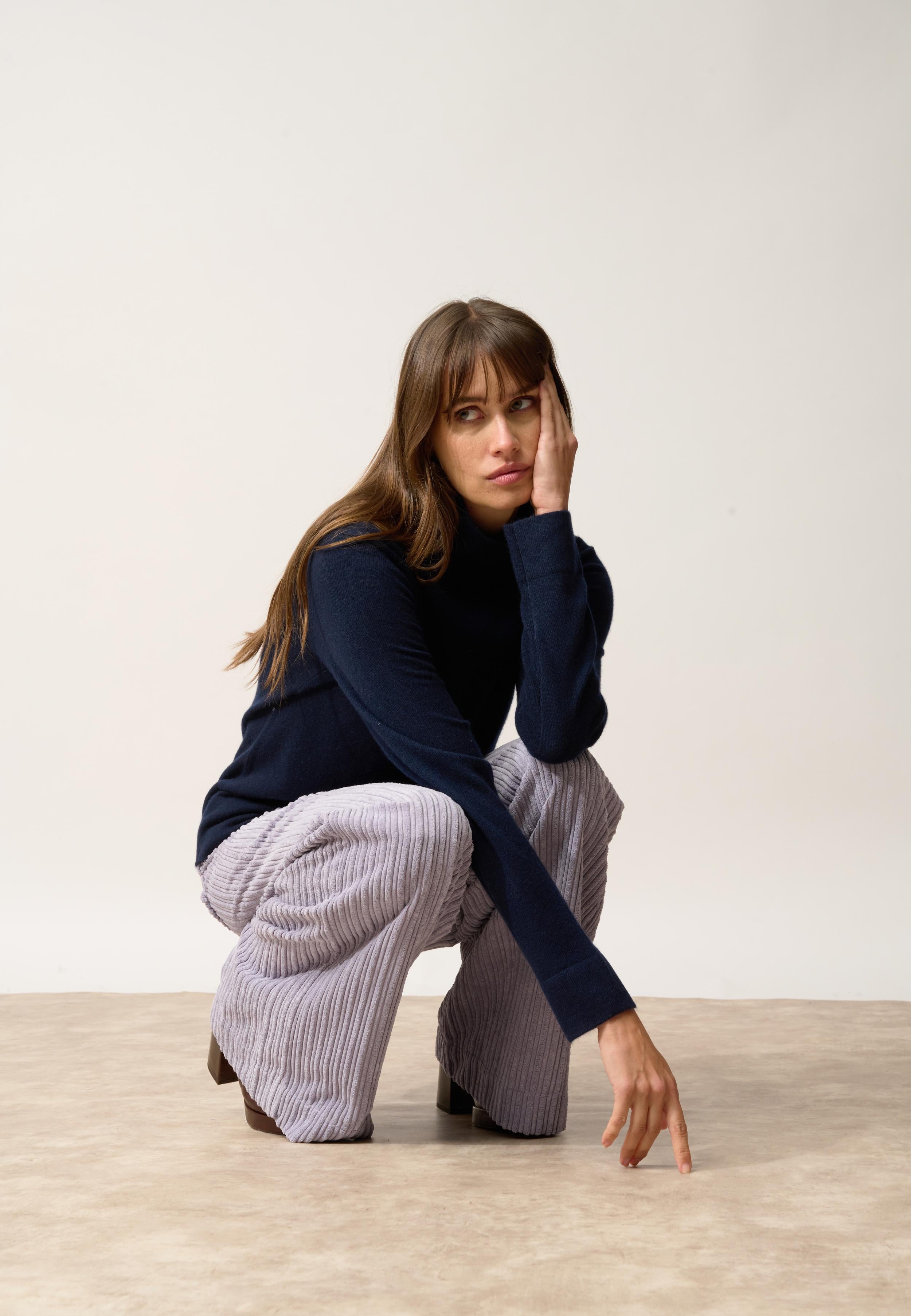 AMBRE pull col montant navy