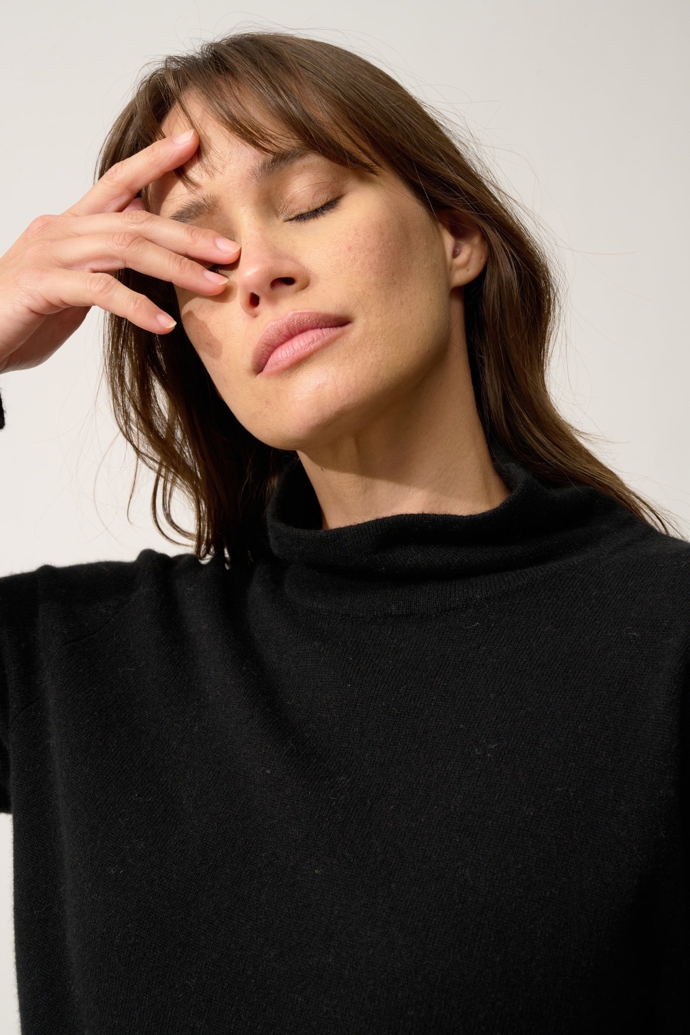 AMBRE pull col montant noir