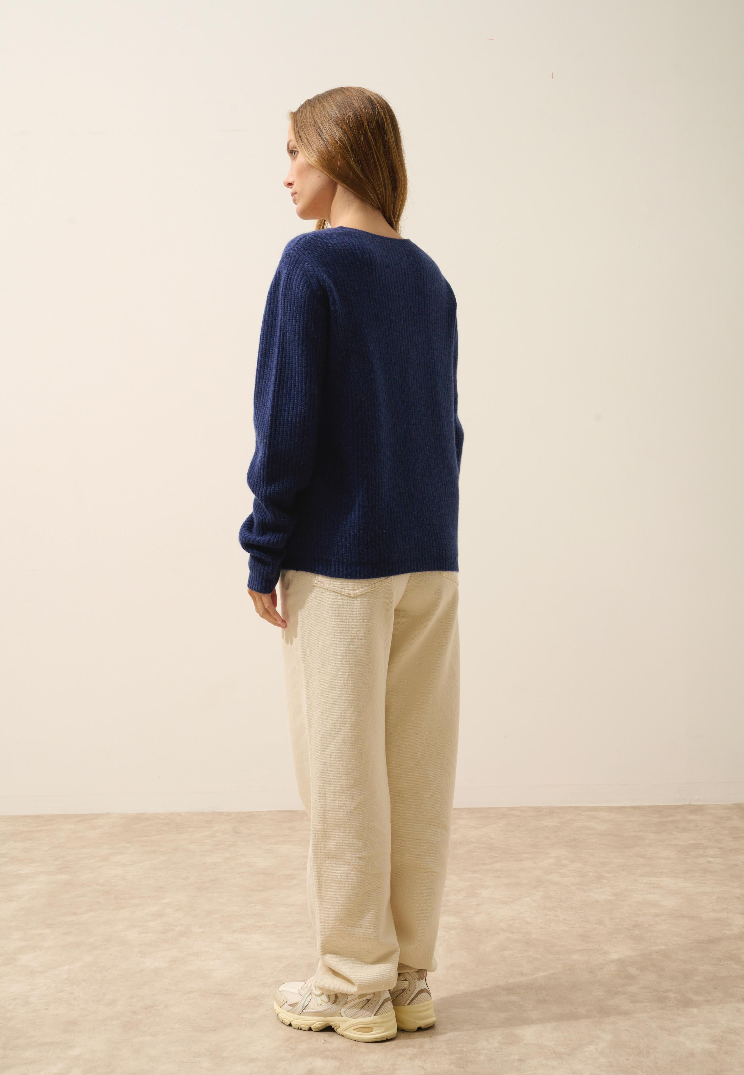 AMRITA pull col v bleu nuit