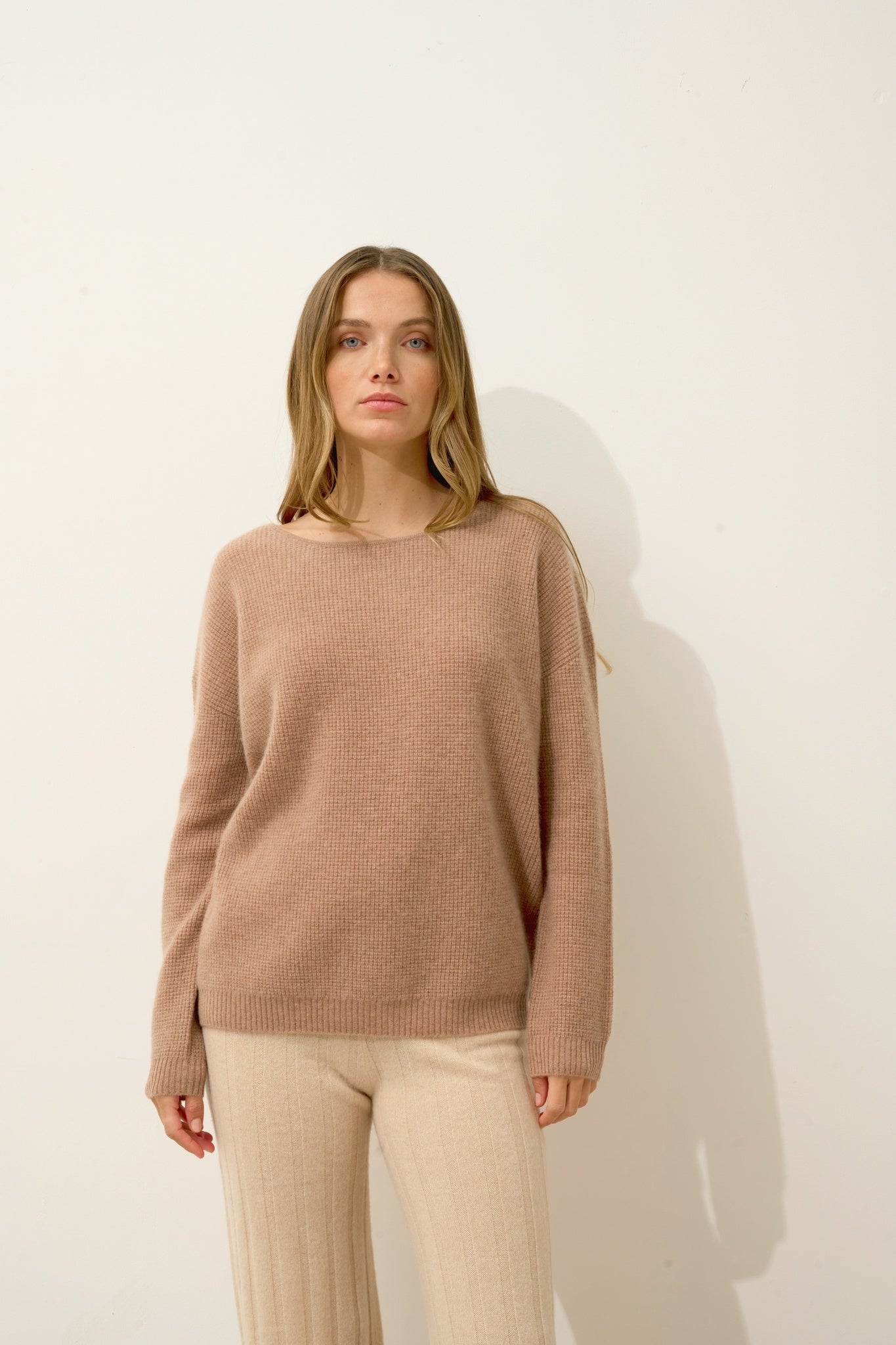 ARIANA pull col bateau camel chiné