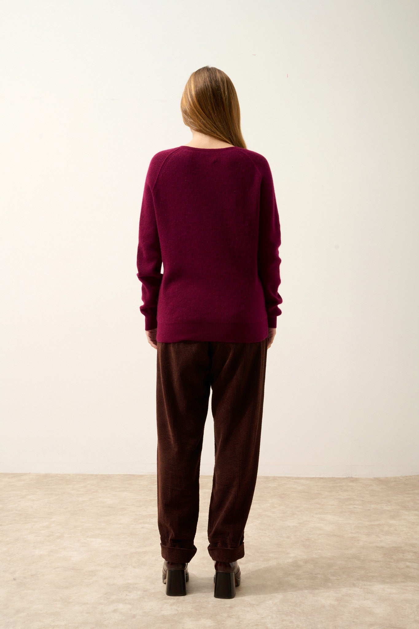 arista pull col v bordeaux 100% cachemire