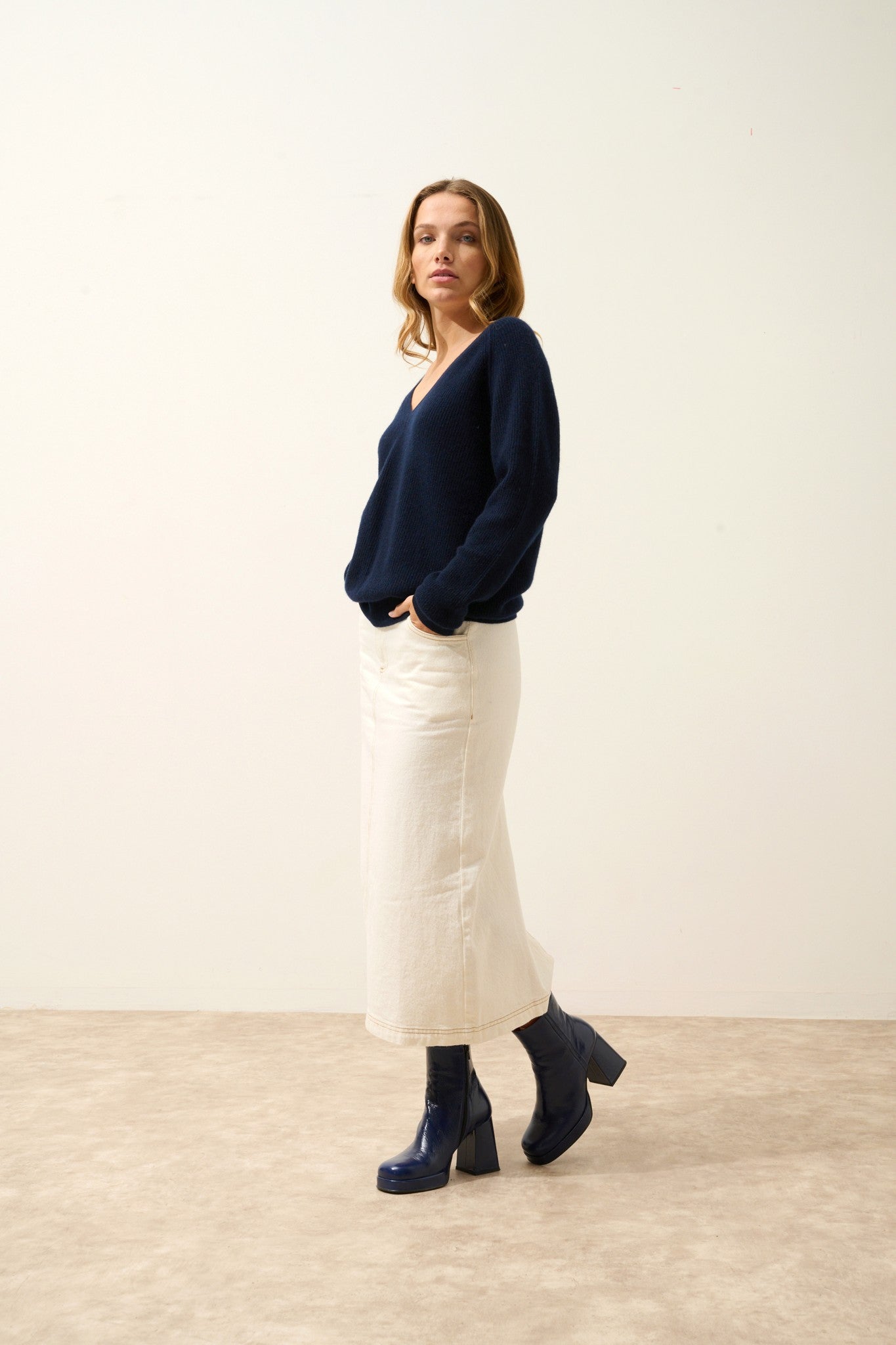 arista pull col v navy 100% cachemire