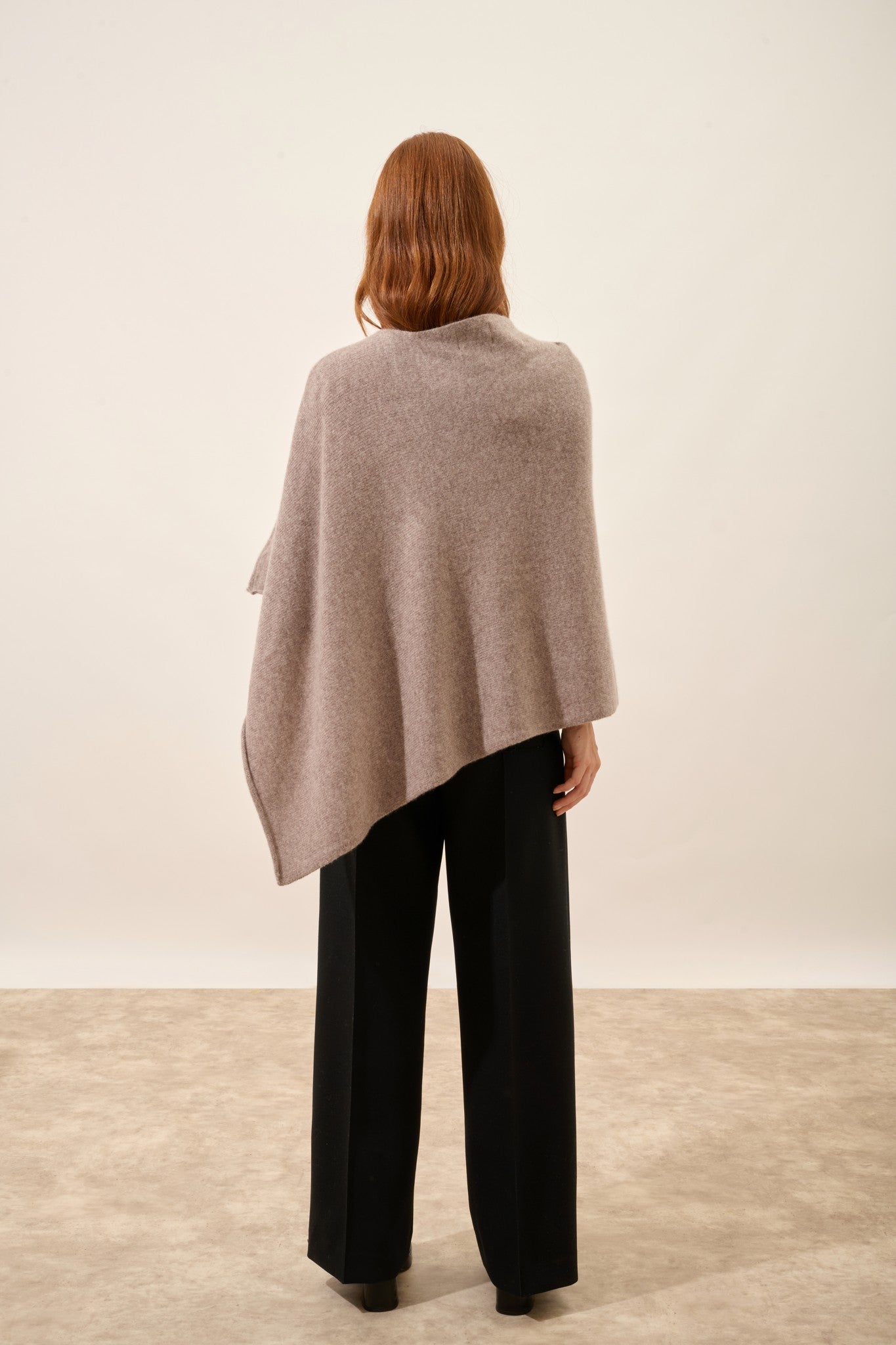 ashley poncho 4 fils caribou chiné 100% cachemire