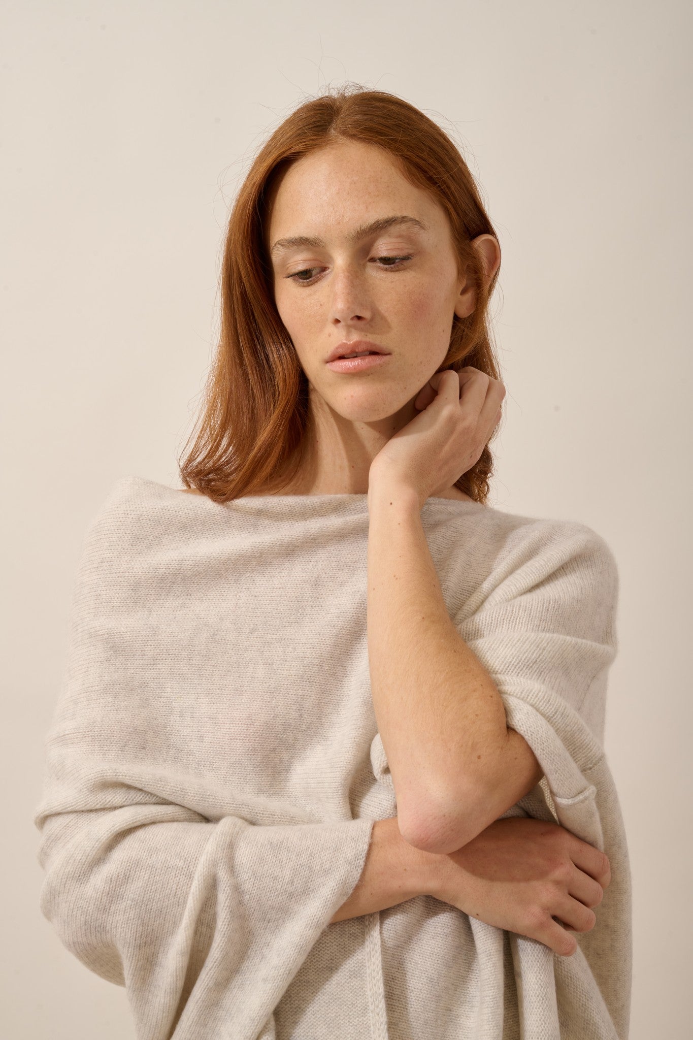 ashley poncho 4 fils gris perle chiné