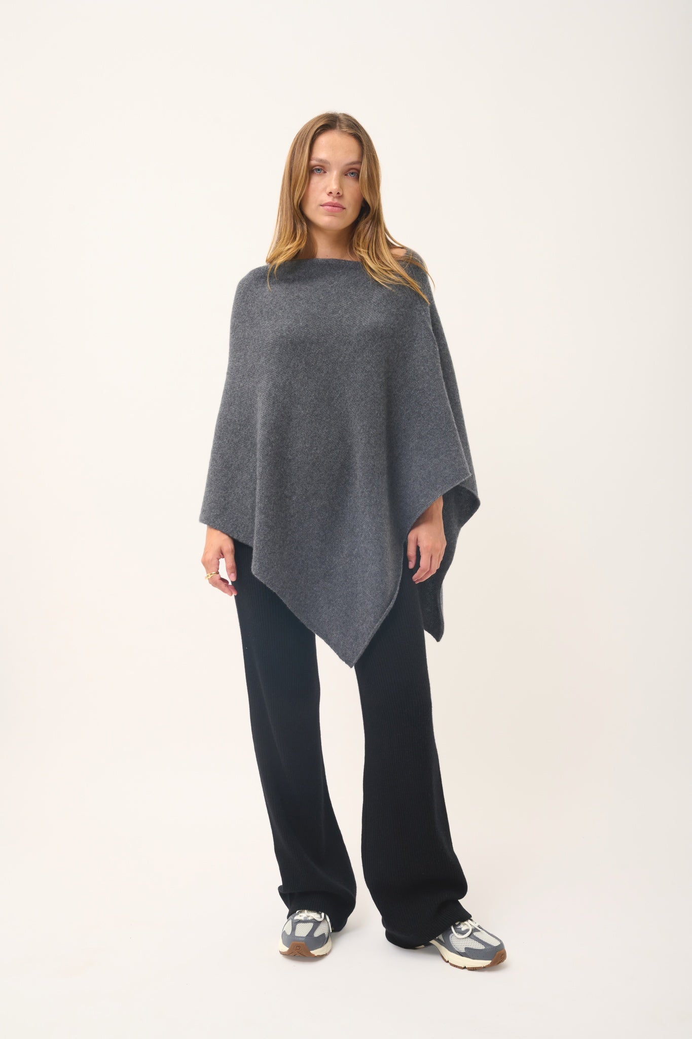 ASHLEY poncho boat neck anthracite mottled