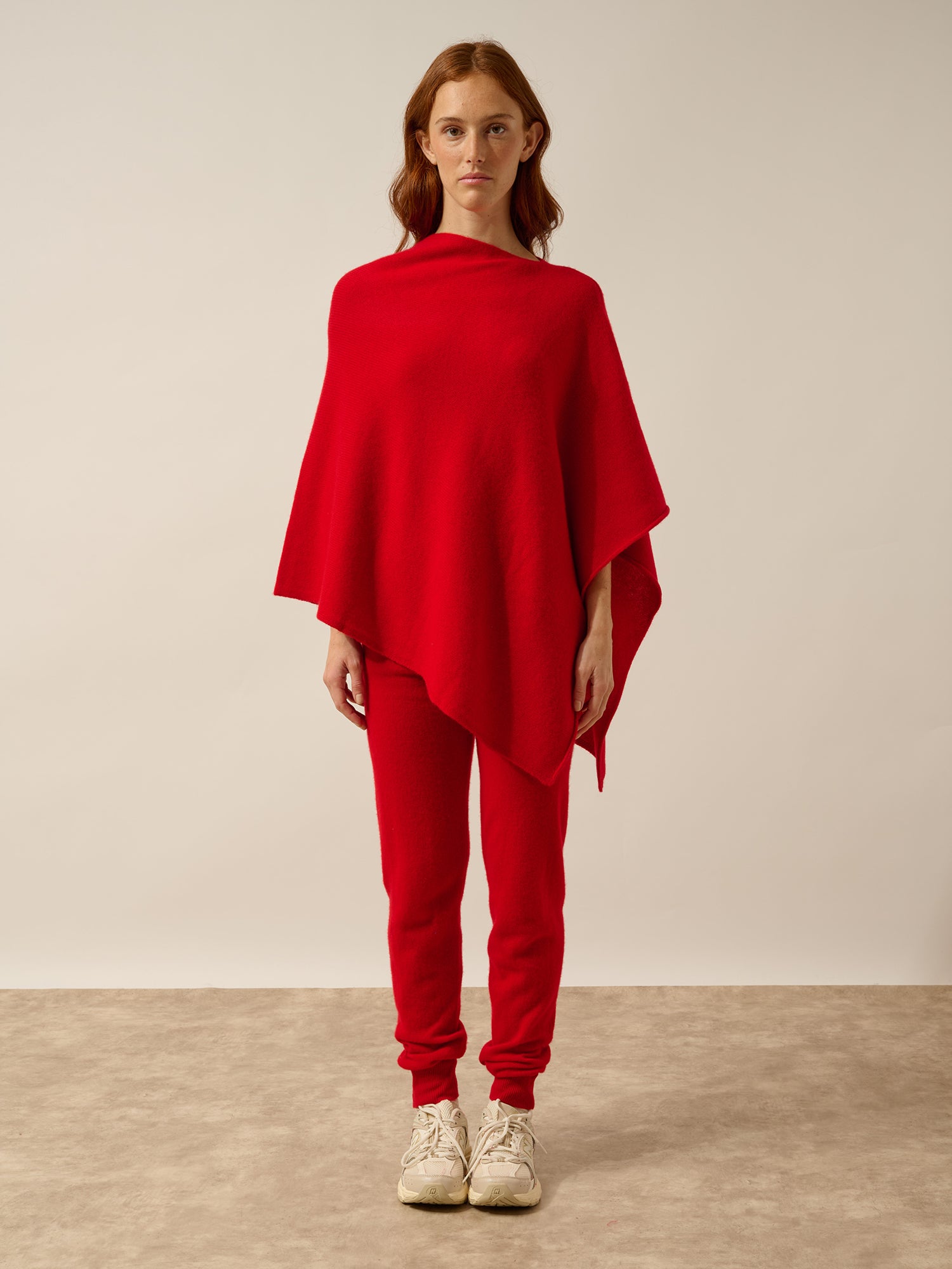 ASHLEY poncho col bateau rouge