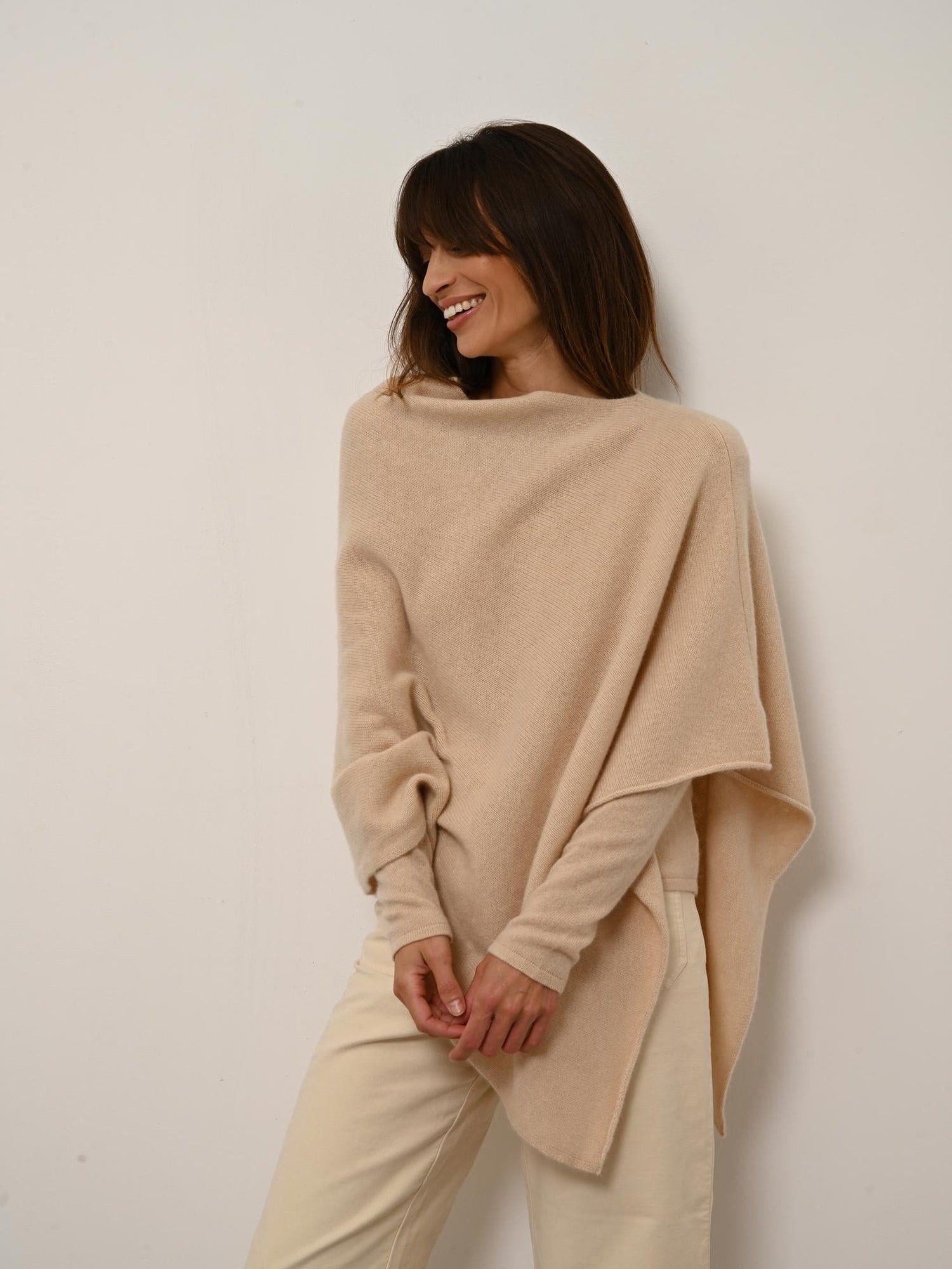 ASHLEY poncho col bateau sable