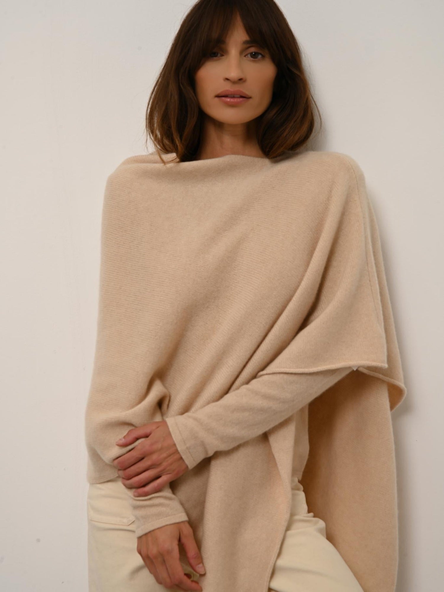 ASHLEY poncho col bateau sable