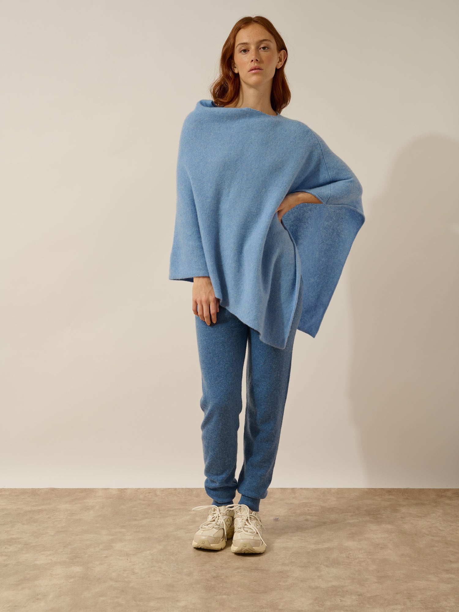 ASHLEY poncho col bateau sky