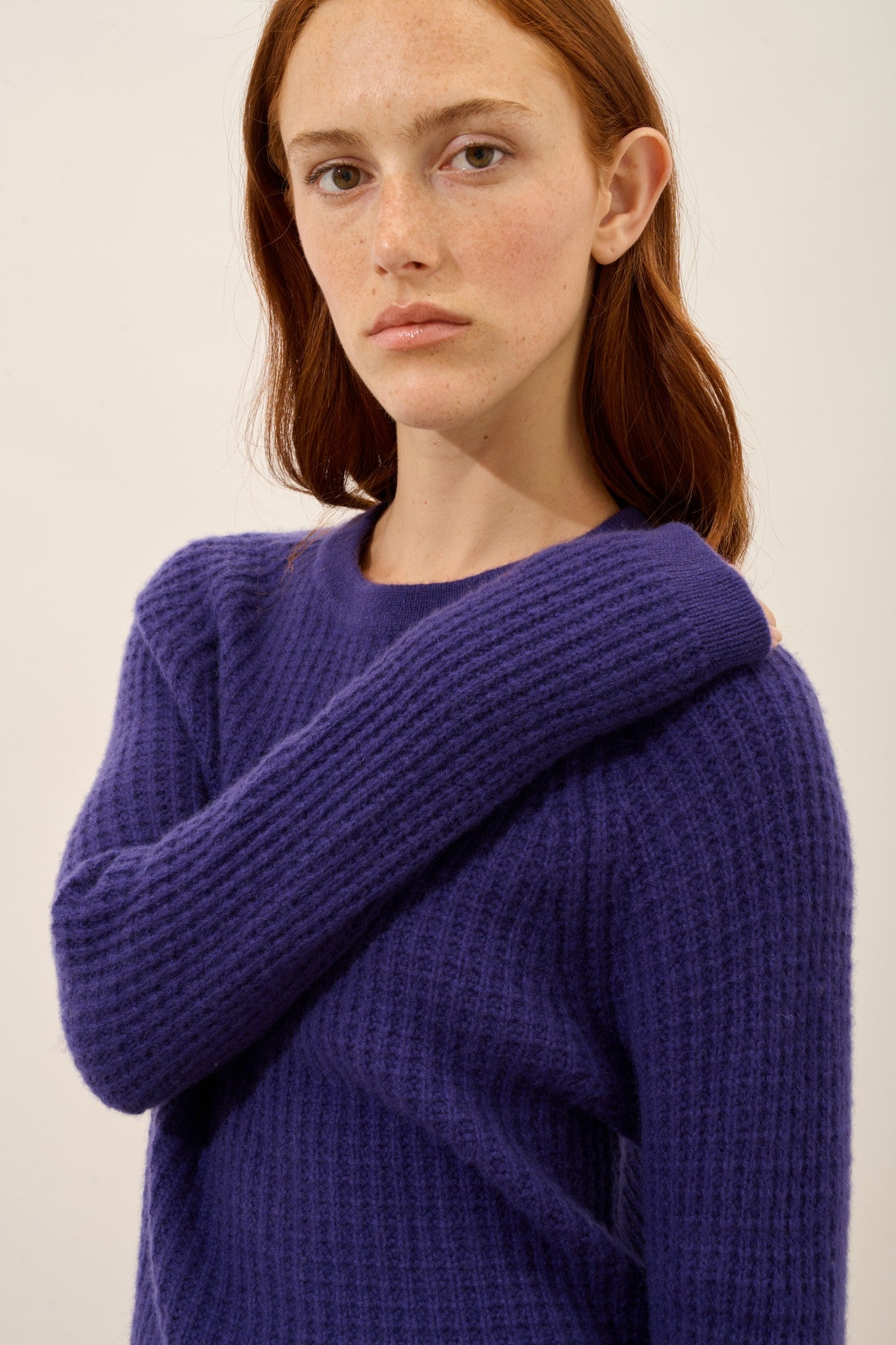 astrée pull col rond 6 fils purple 100% cachemire