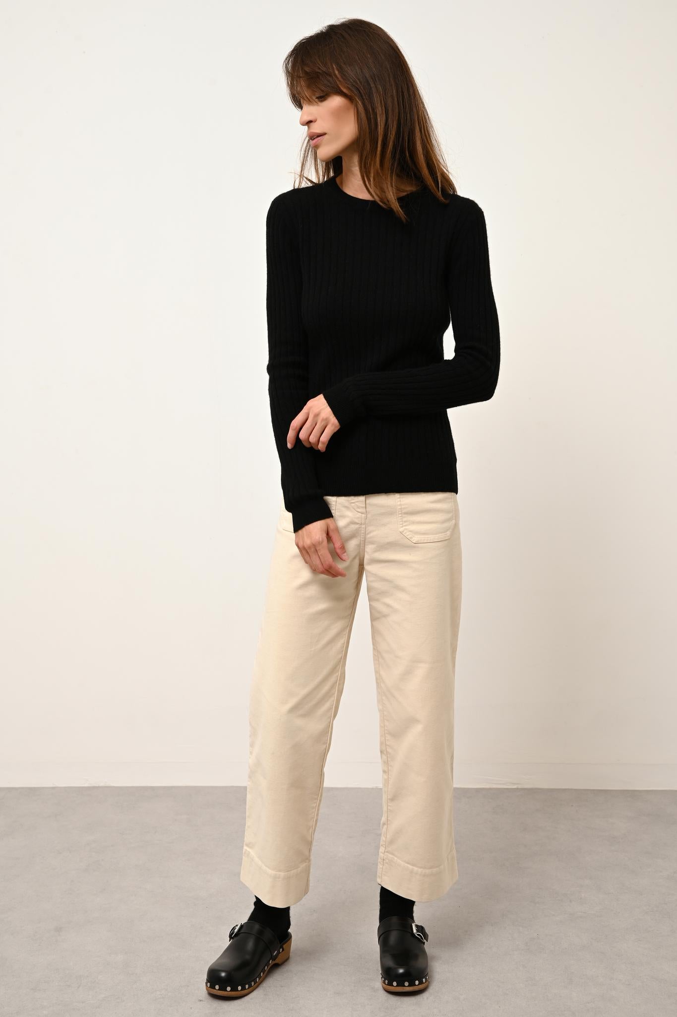 AVANA pull col rond noir