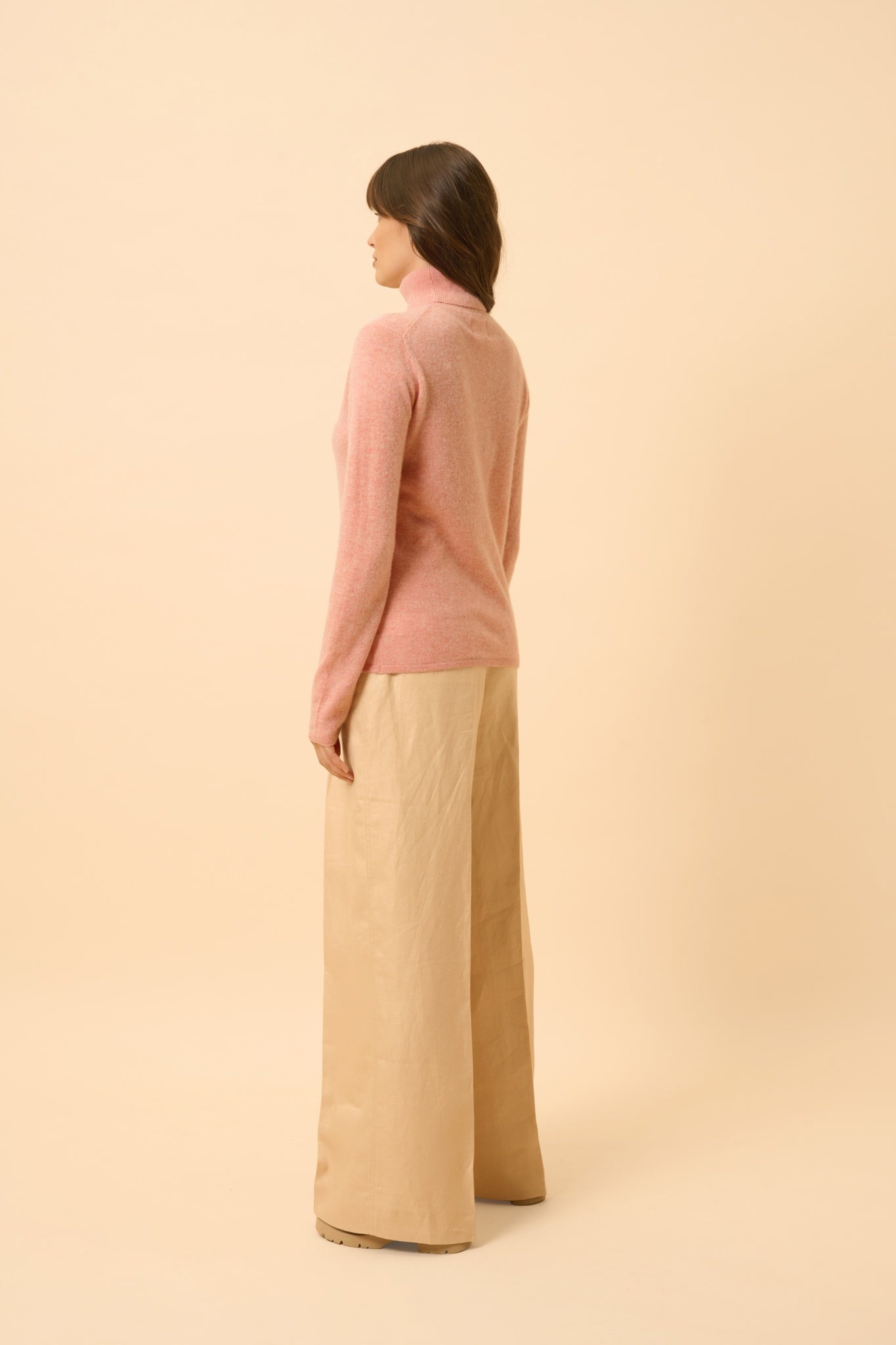 AVA pull col roulé corail chiné