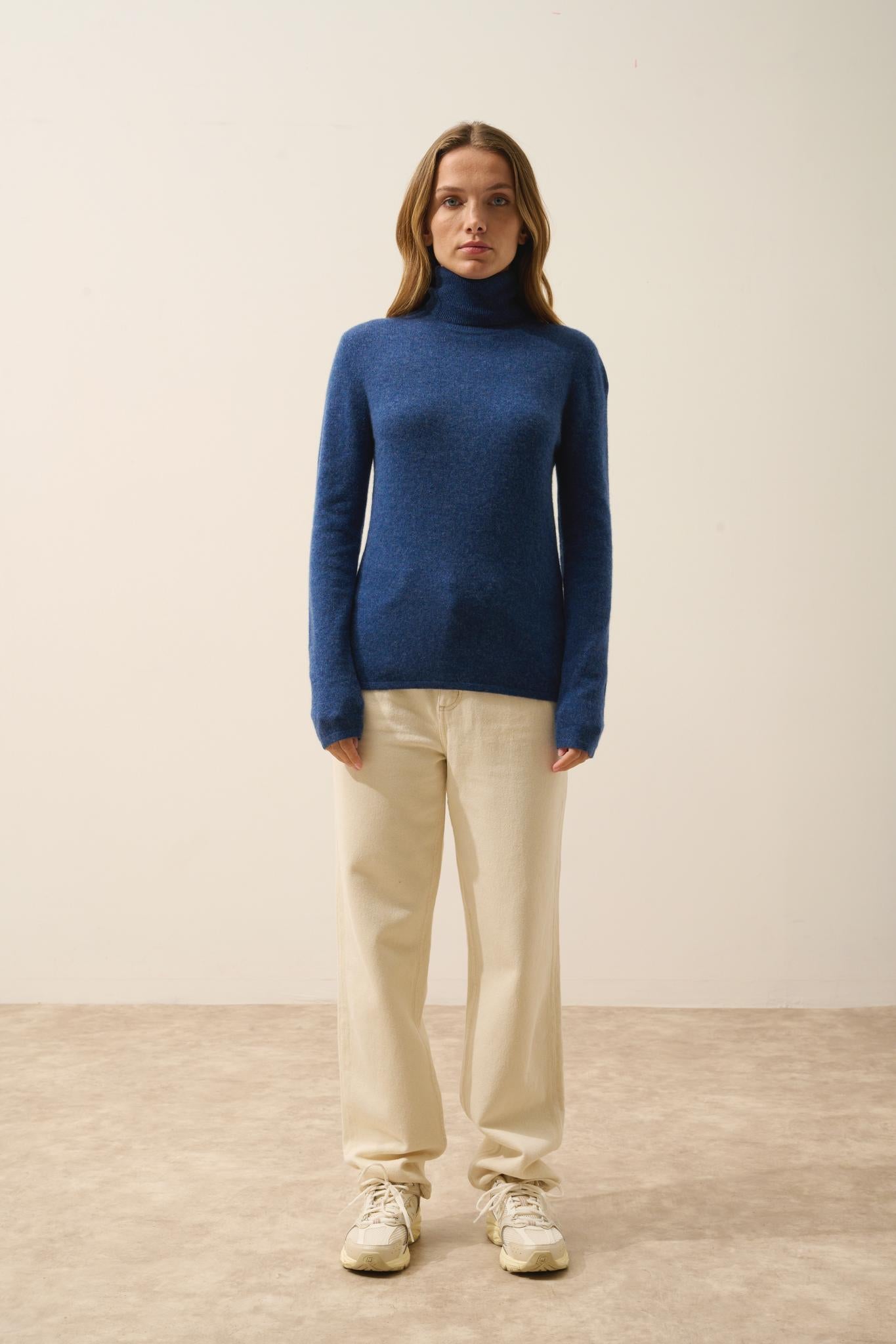 AVA pull col roulé ocean chiné