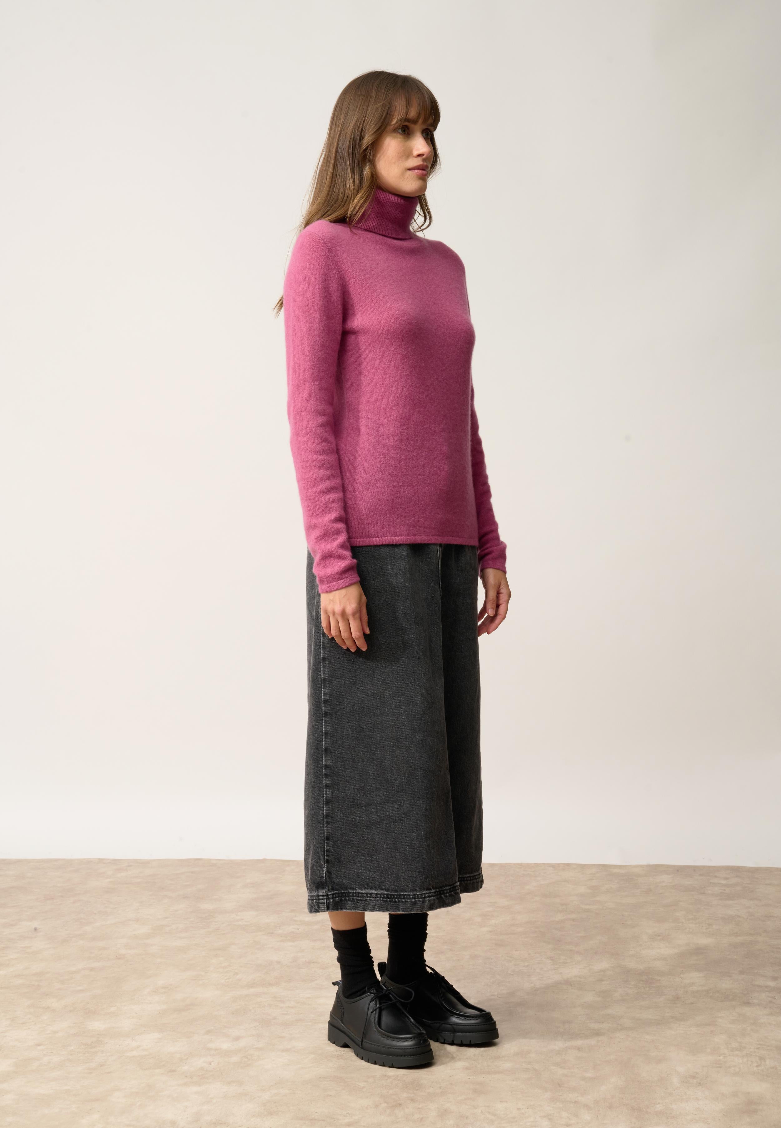 AVA pull col roulé orchidée