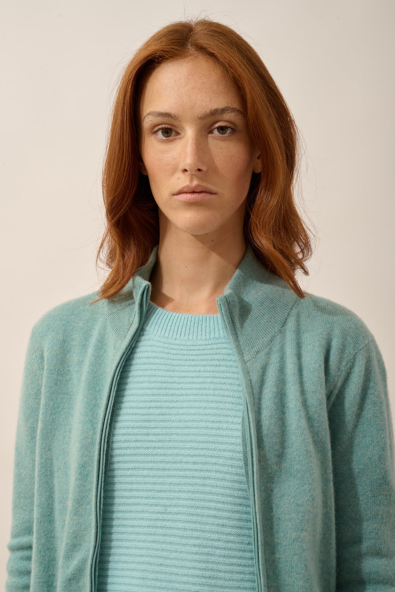 AYR gilet col montant vert chiné