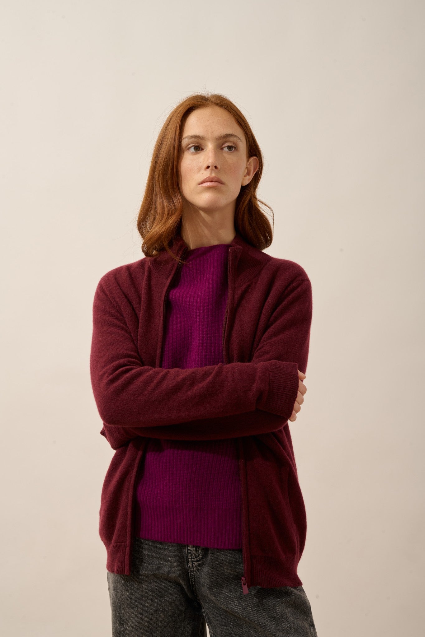 ayr gilet zippé col montant mûre