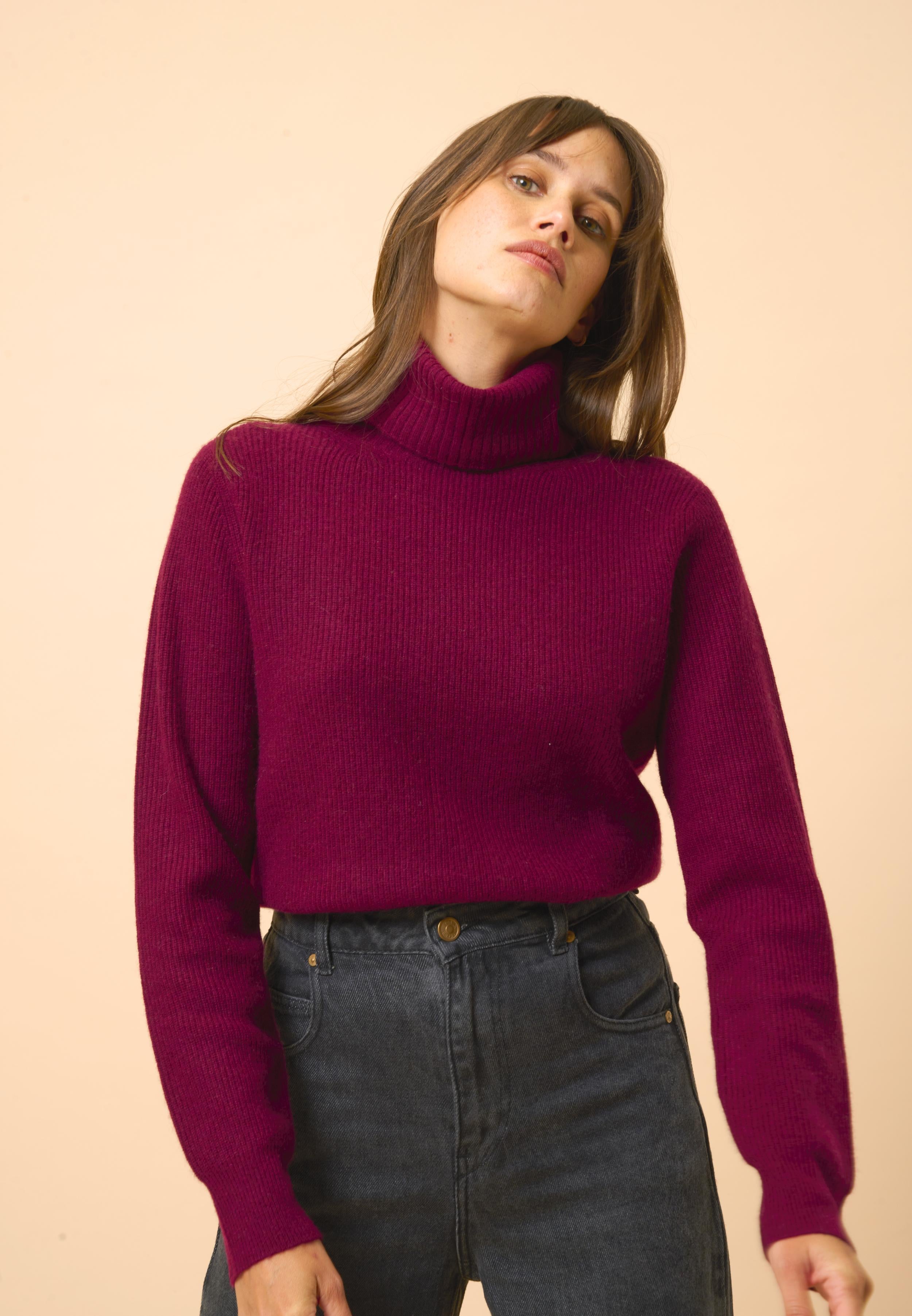 BILLY pull col roulé bordeaux