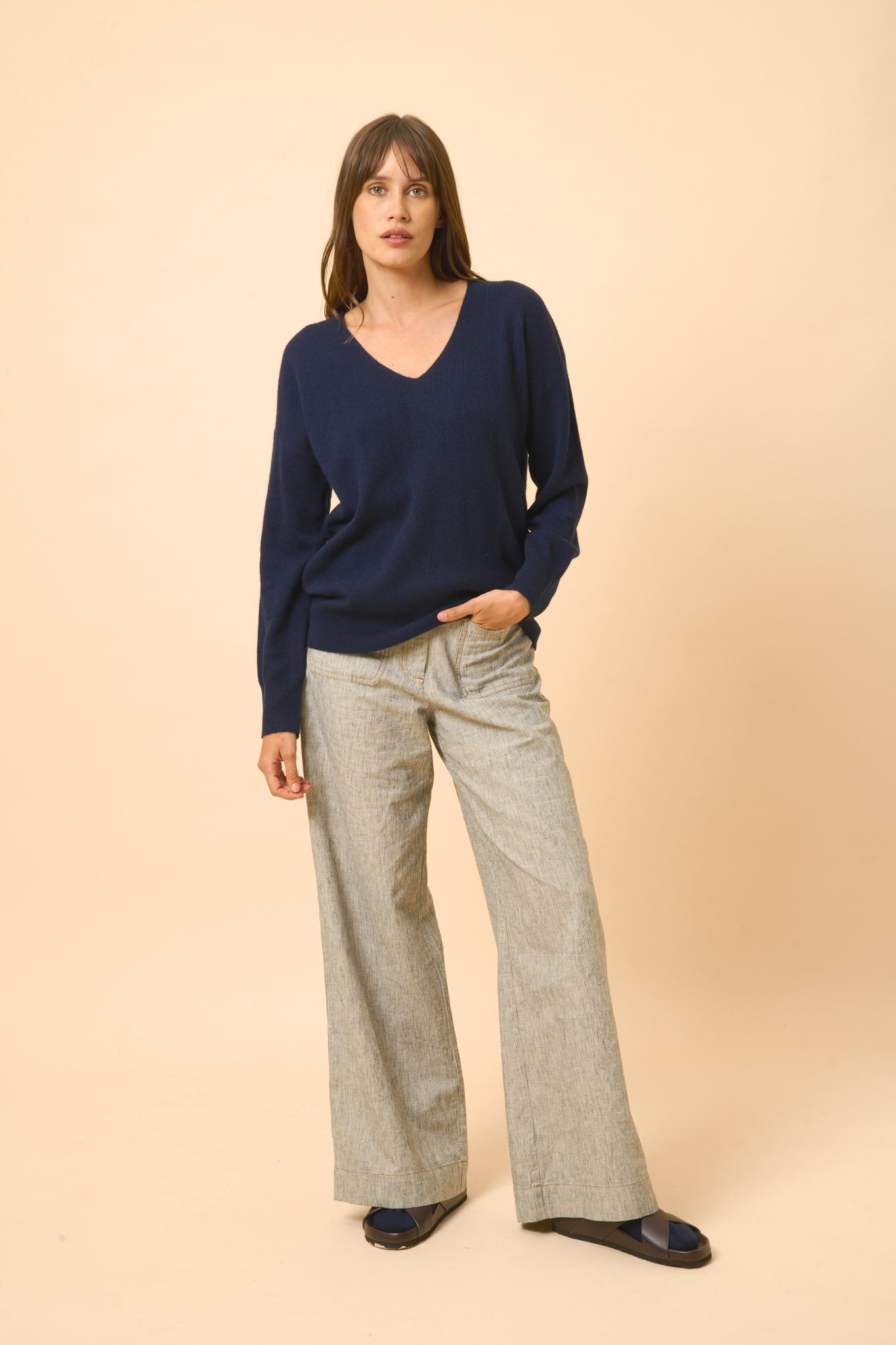 BIRSE v-neck sweater navy