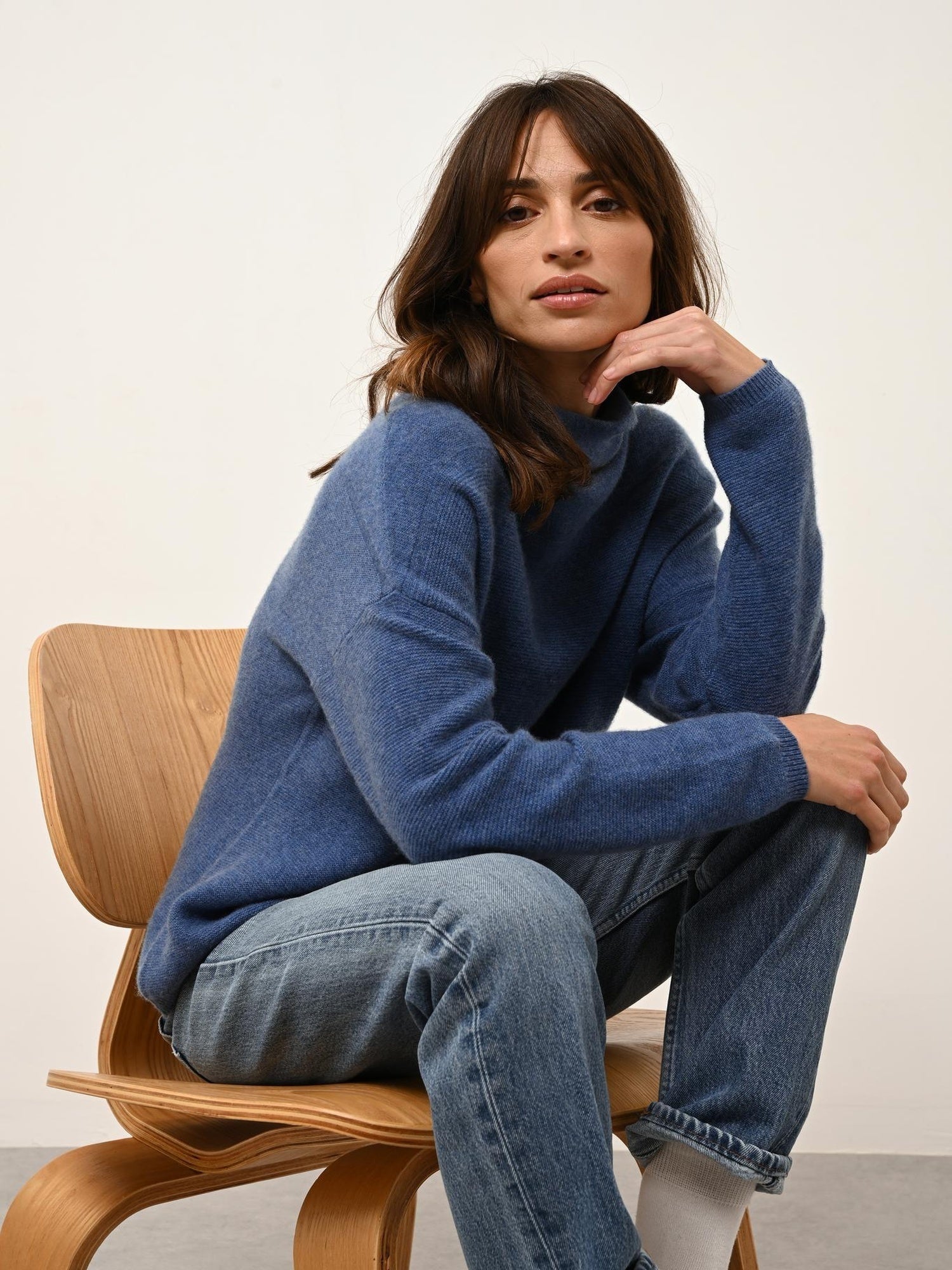 BLANTYRE pull col roulé bleu denim