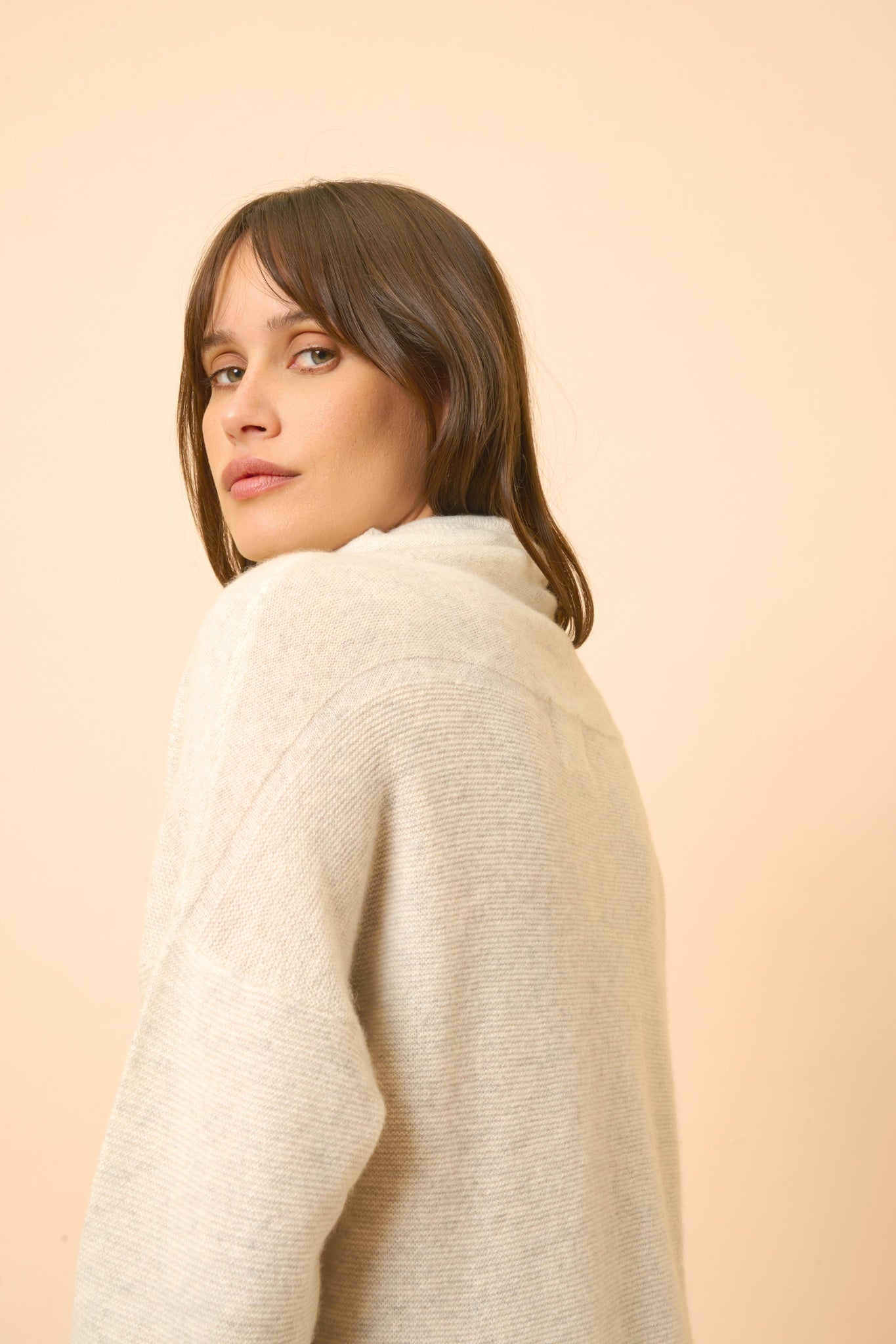 BLANTYRE pearl grey turtleneck sweater