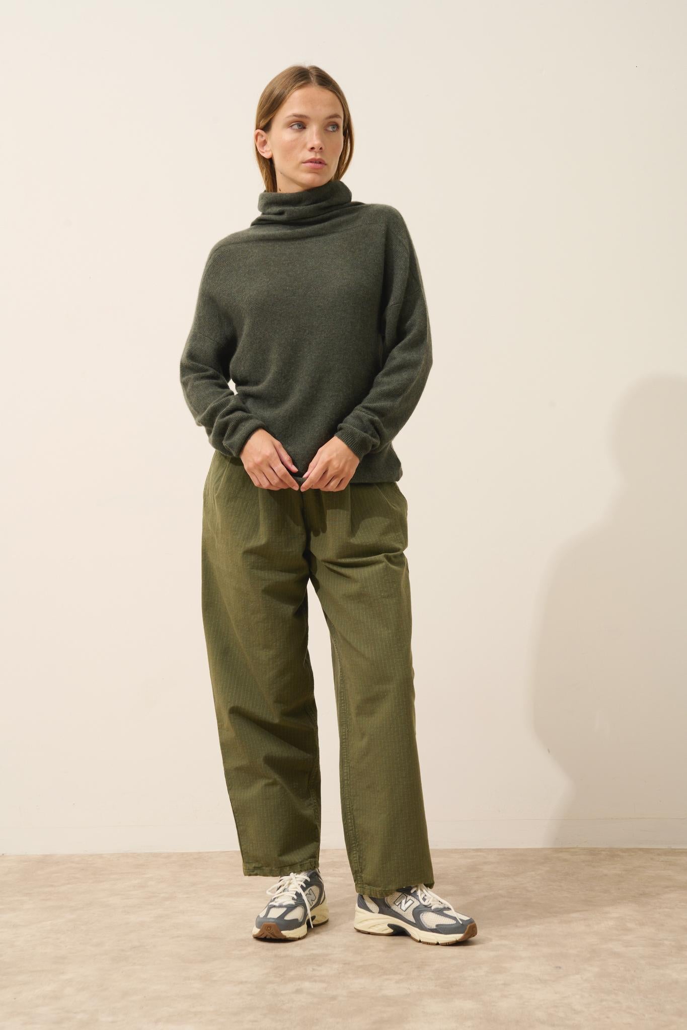 BLANTYRE pull col roulé kaki chiné