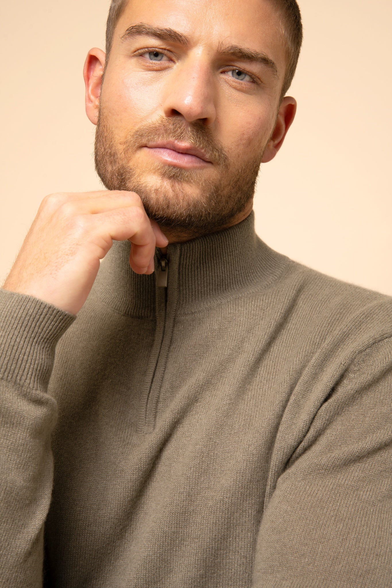 BRADLEY army trucker collar sweater