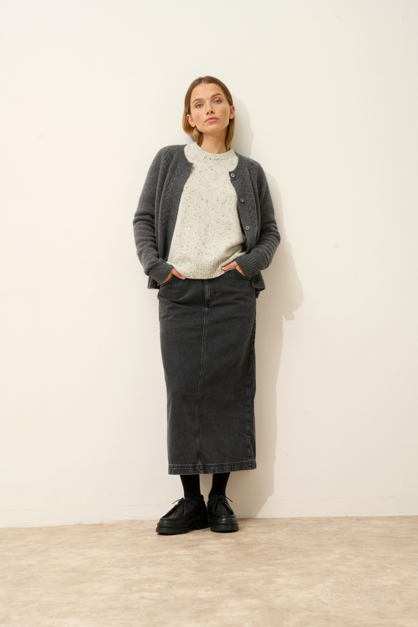 calista cardigan col rond 4 fils anthracite chiné 100% cachemire