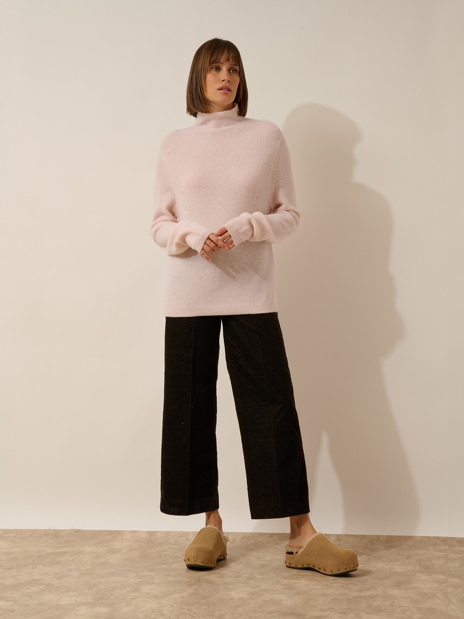 camila pull col montant baby pink