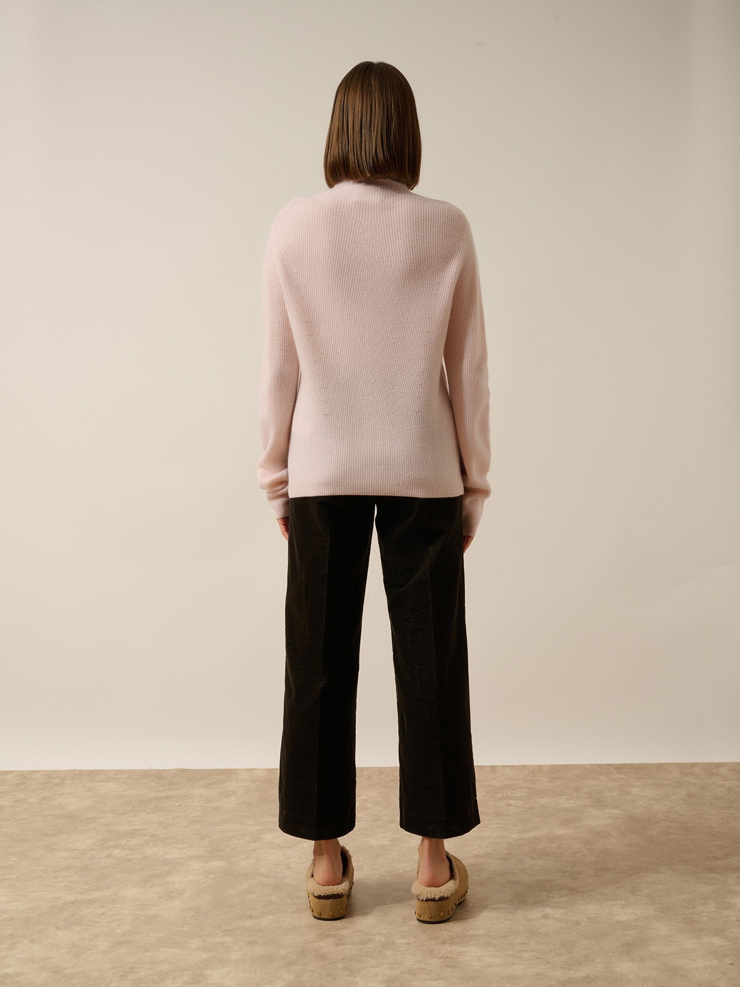 camila pull col montant baby pink