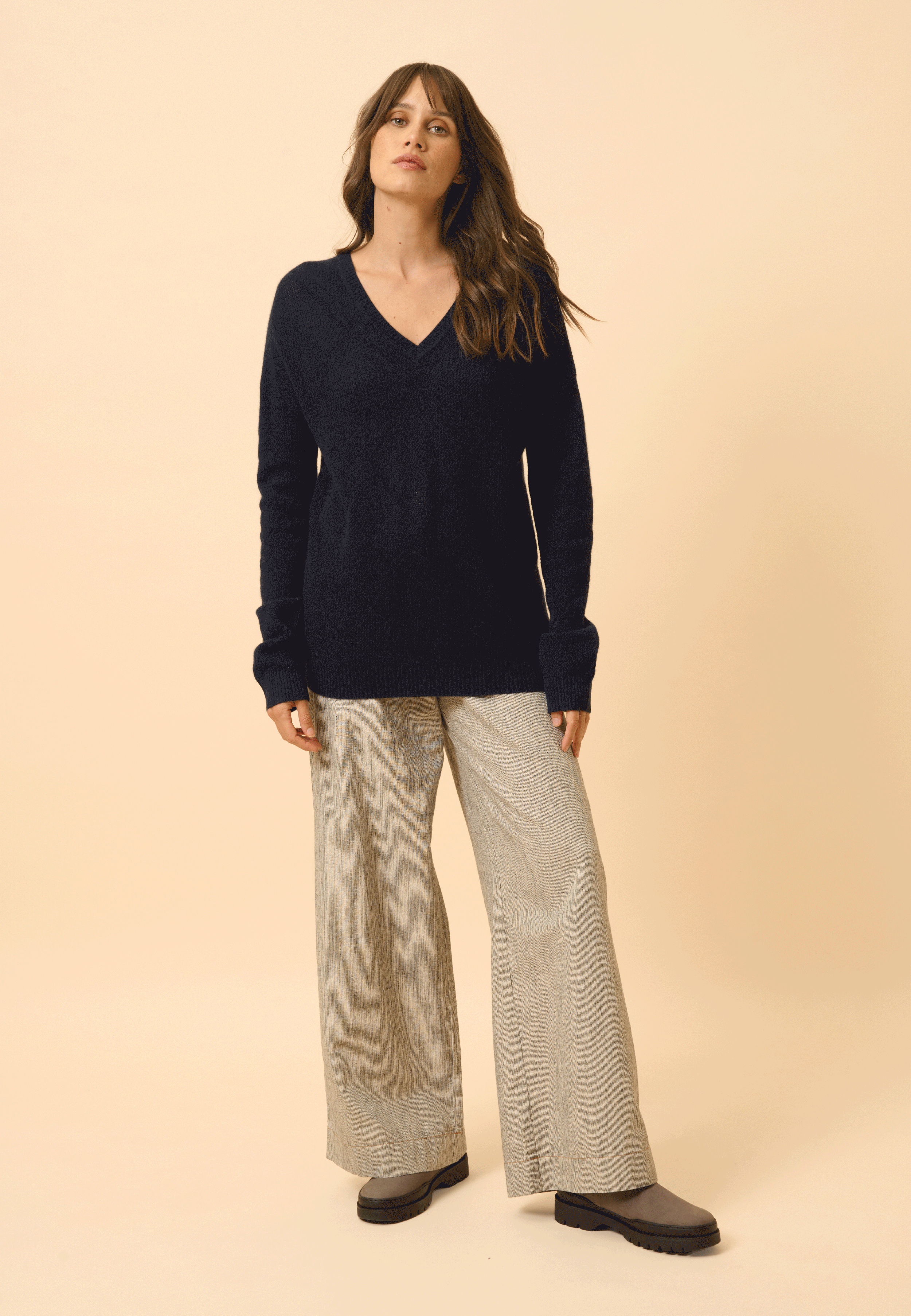 CAPUCINE pull col v navy