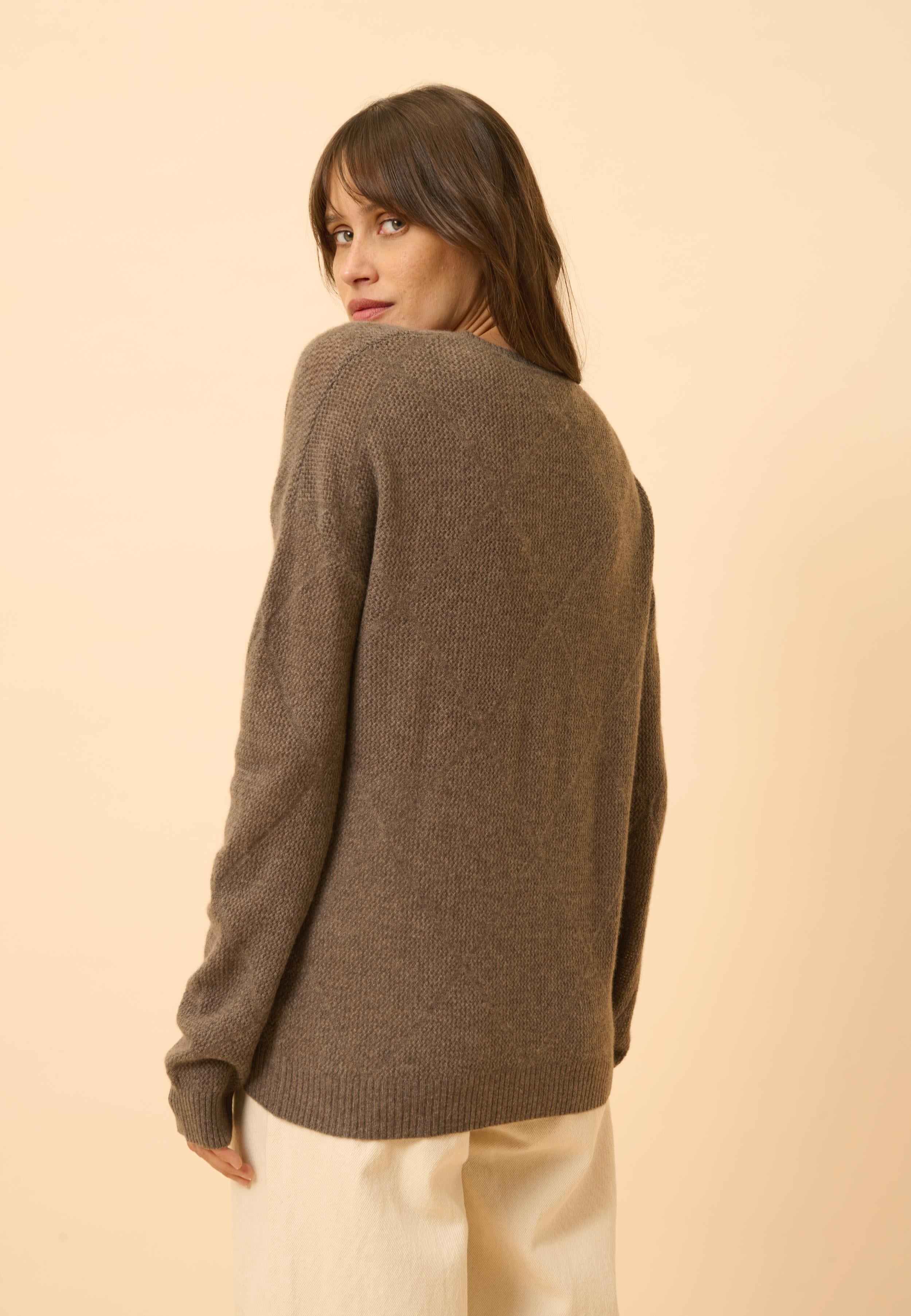 CAPUCINE pull col v taupe chiné