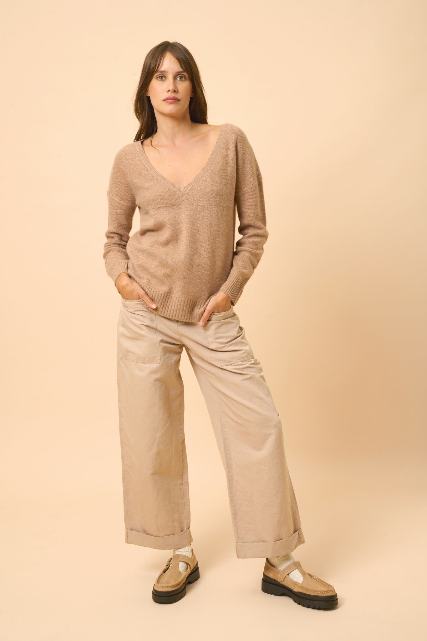 CASSIE pull col v camel chiné