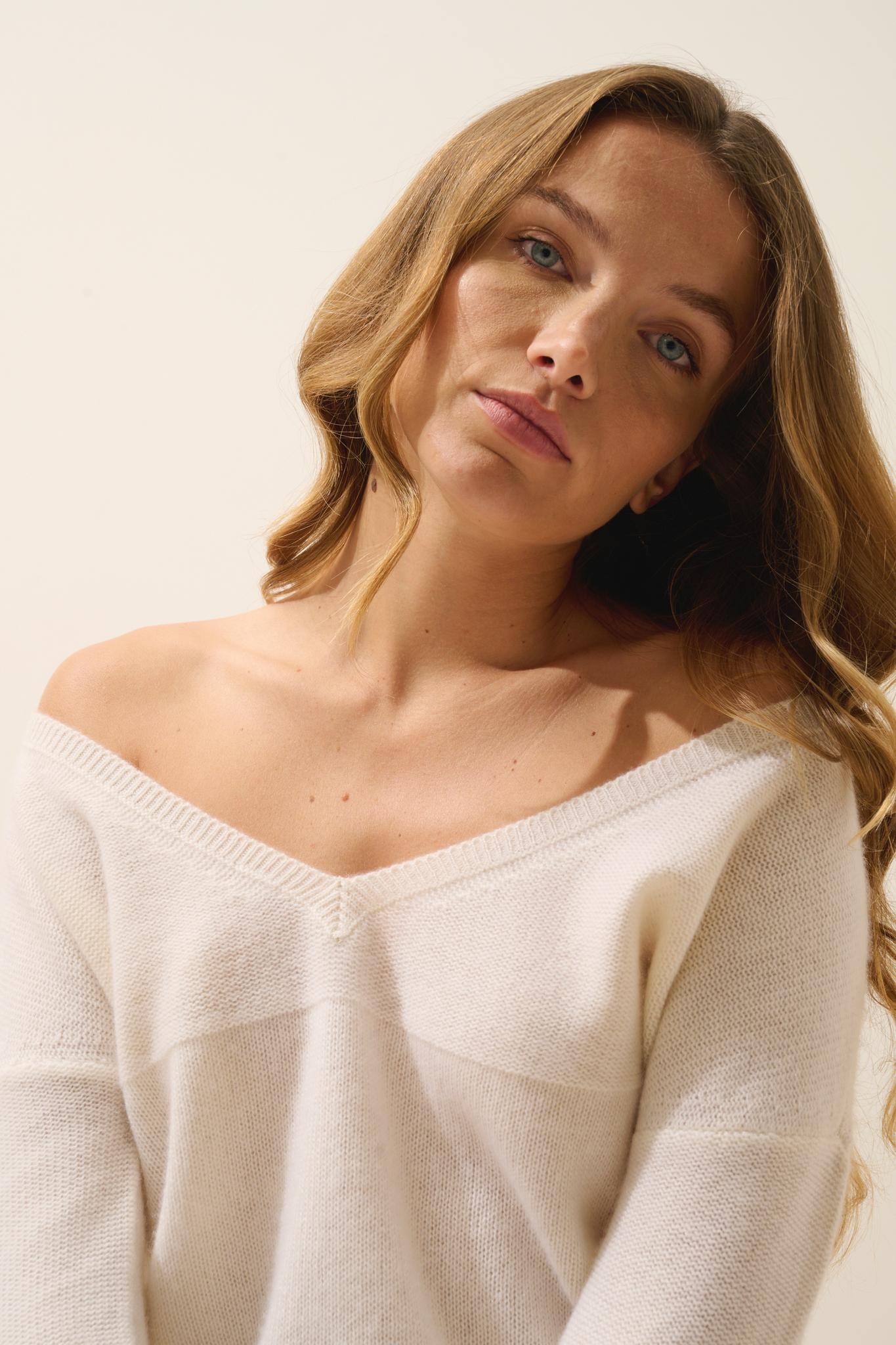 CASSIE pull col v neige