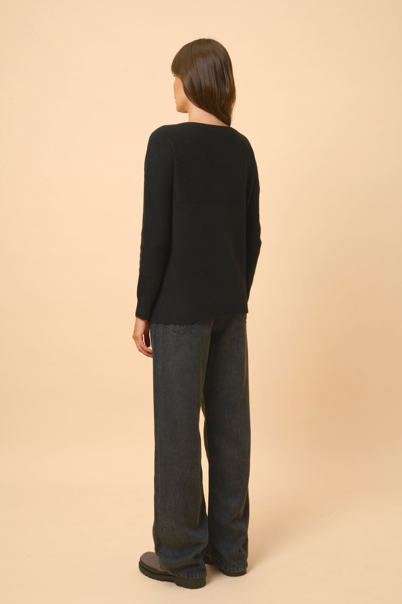 CASSIE pull col v noir