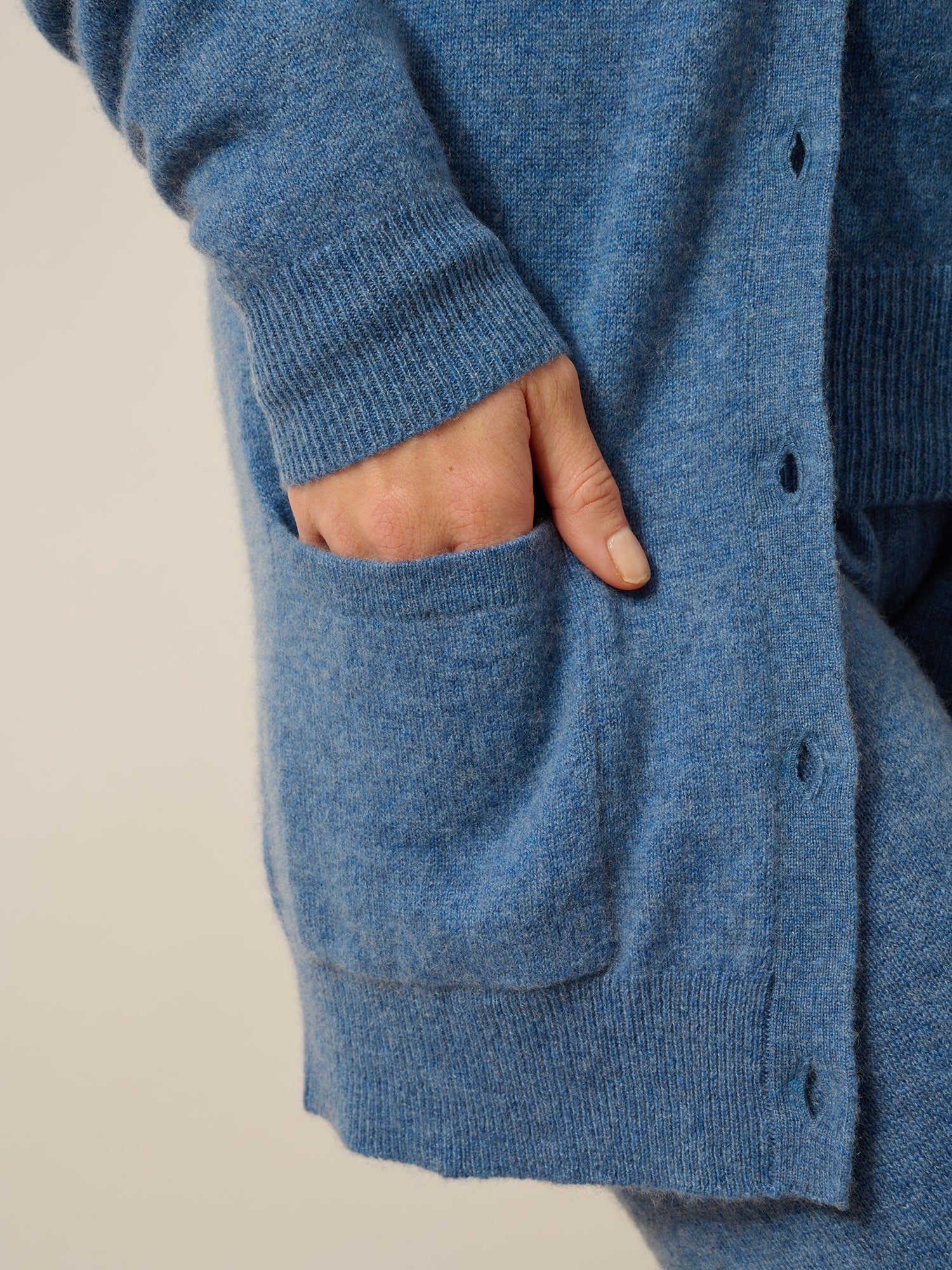 CHELSEA denim blue V-neck cardigan