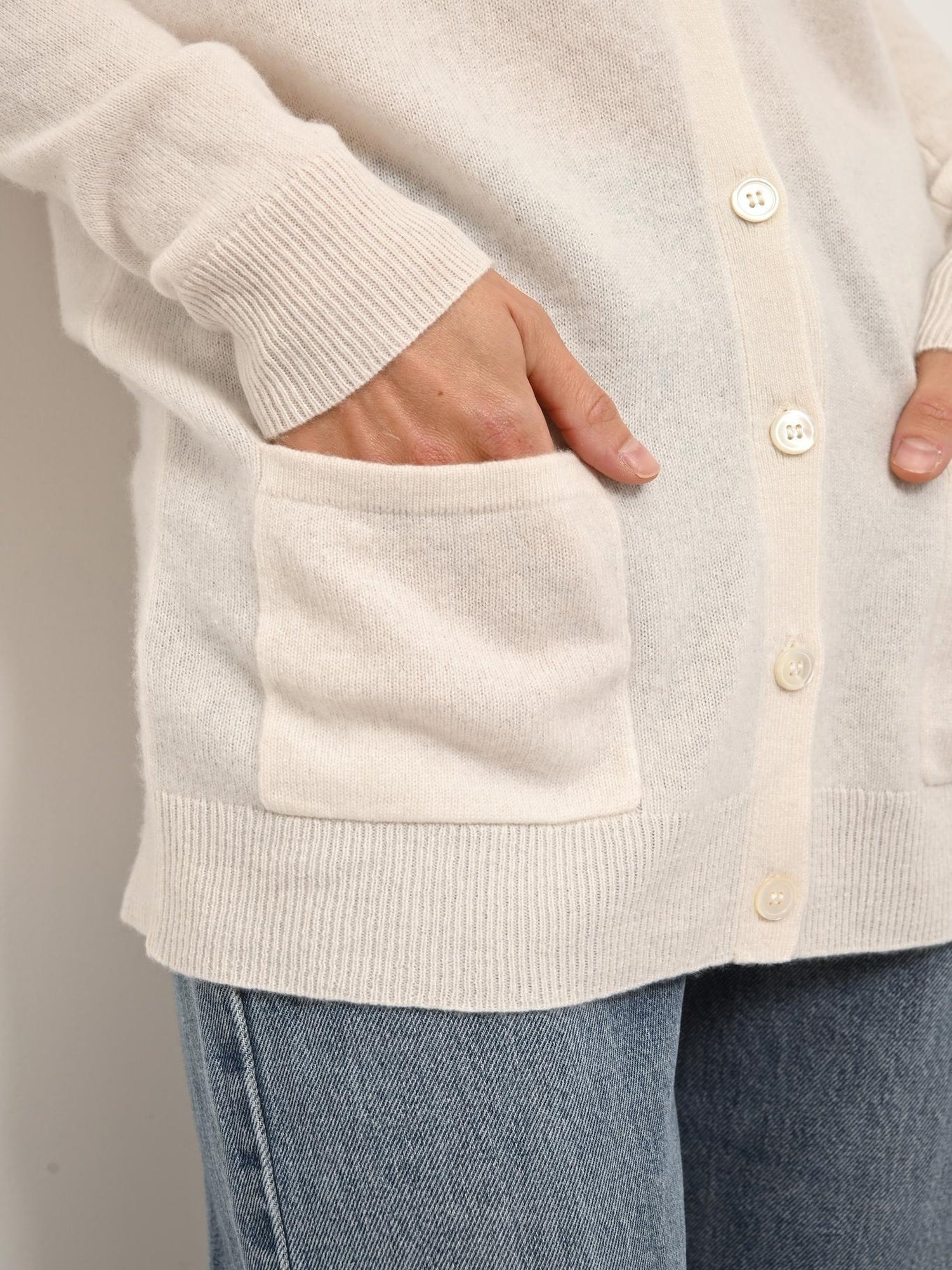 CHELSEA cardigan col v ivoire