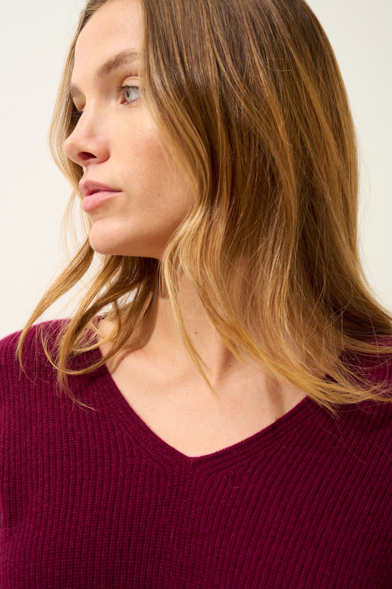 cielora pull col v bordeaux 100% cachemire