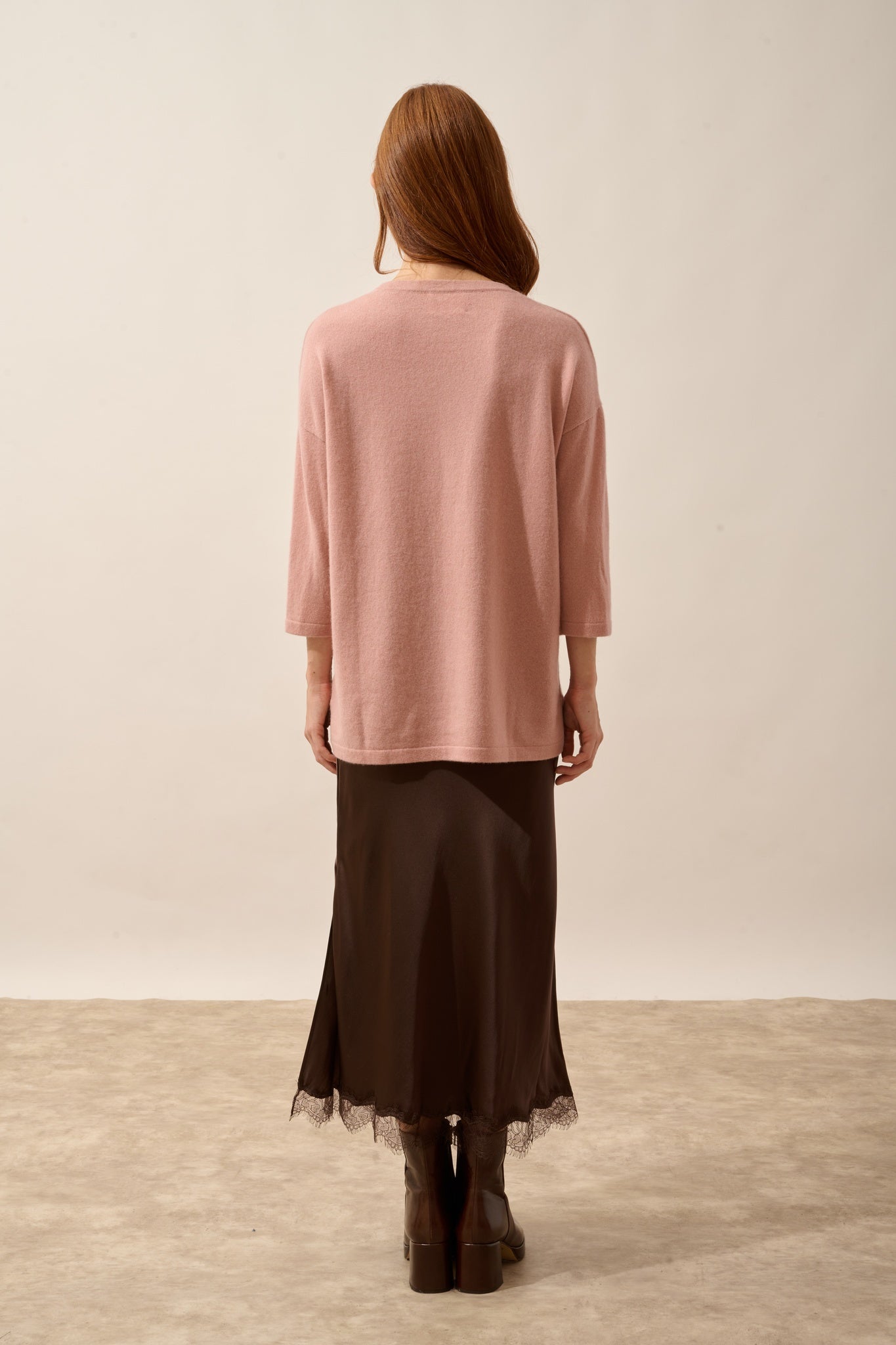 CLATT rosewood round neck sweater