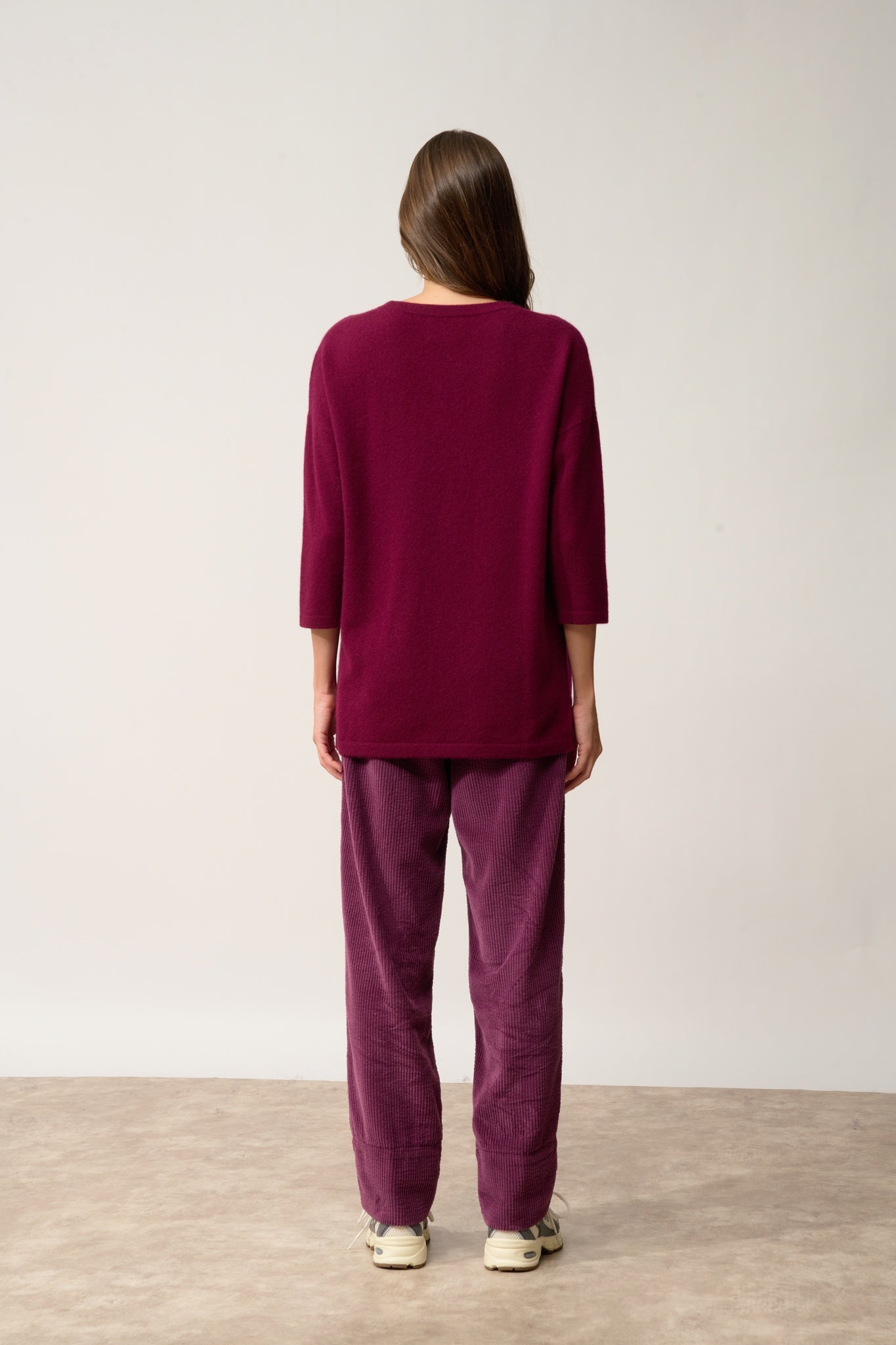 CLATT burgundy round-neck sweater