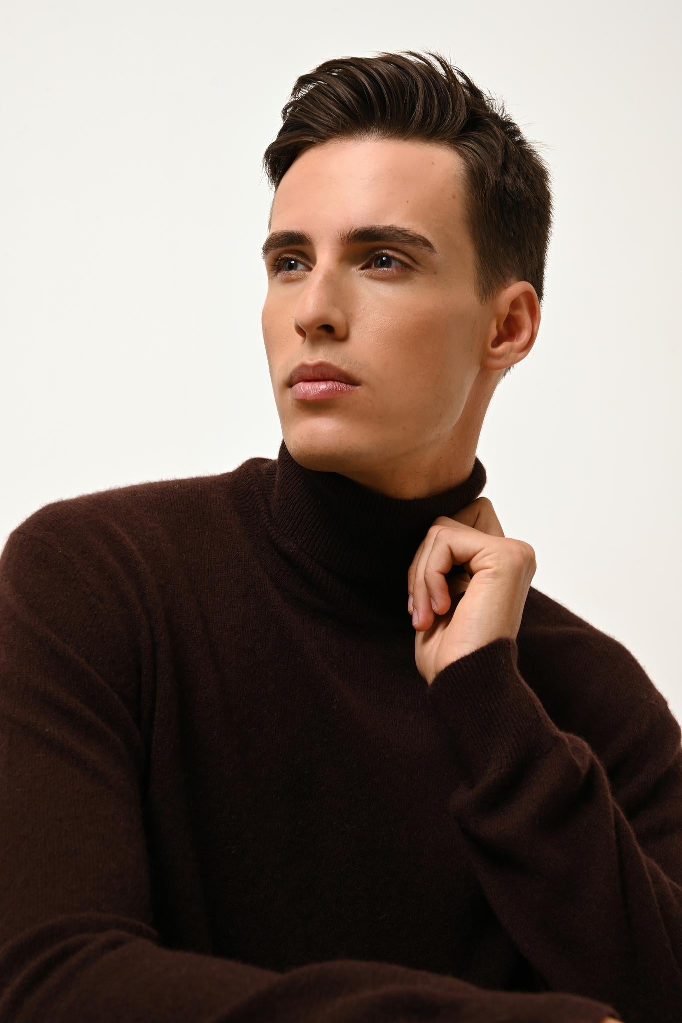 CONNOR pull col roulé choco