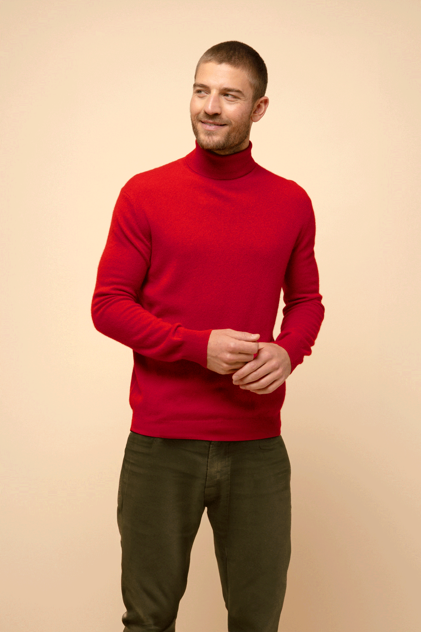 CONNOR pull col roulé rouge