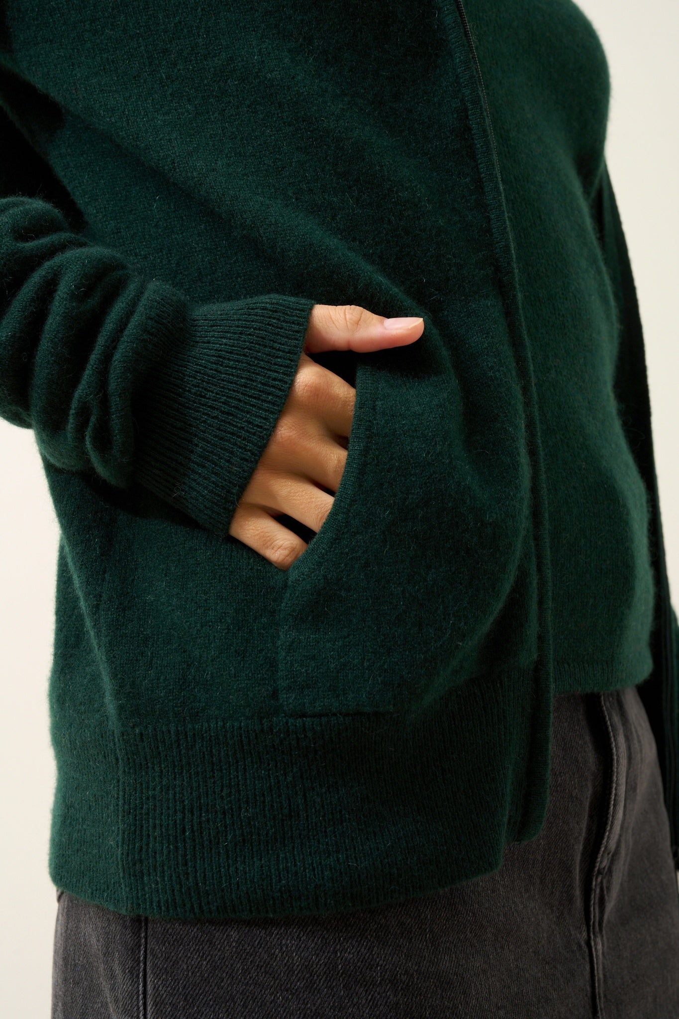 DEBBIE gilet col zippé capuche cyprès