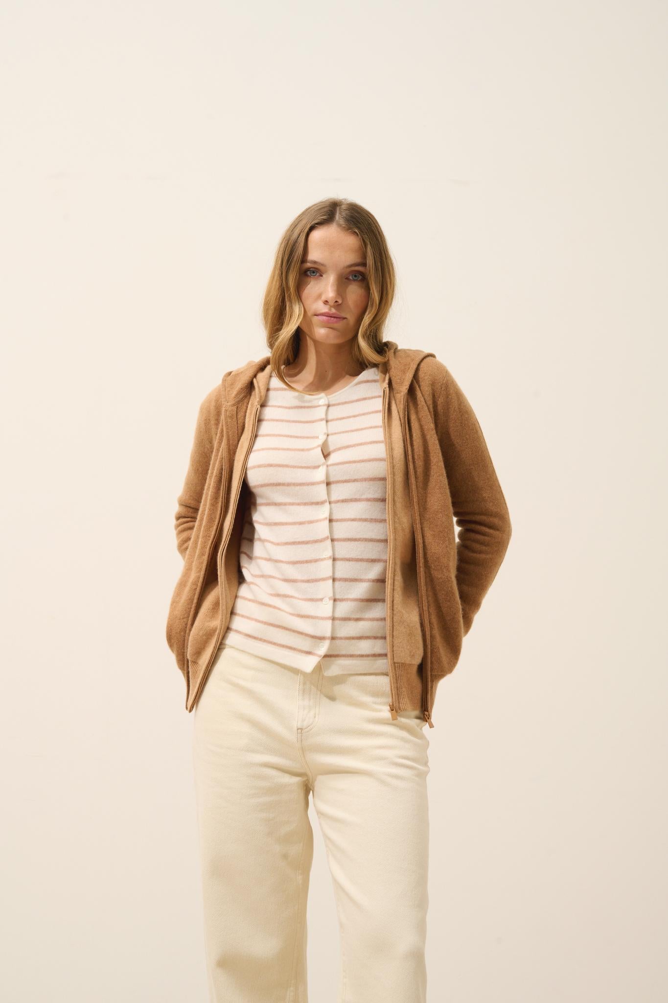 DEBBIE gilet col zippé capuche noisette