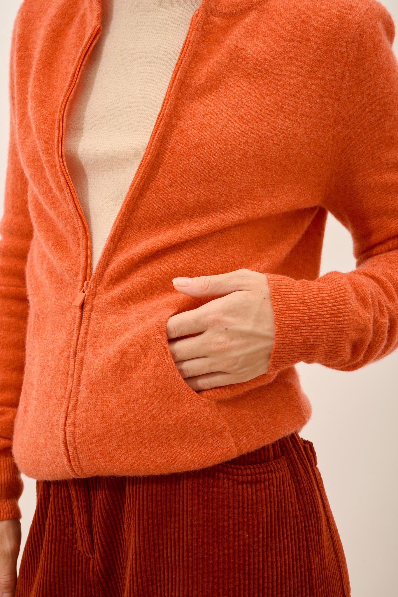 DEBBIE gilet col zippé capuche orange chiné