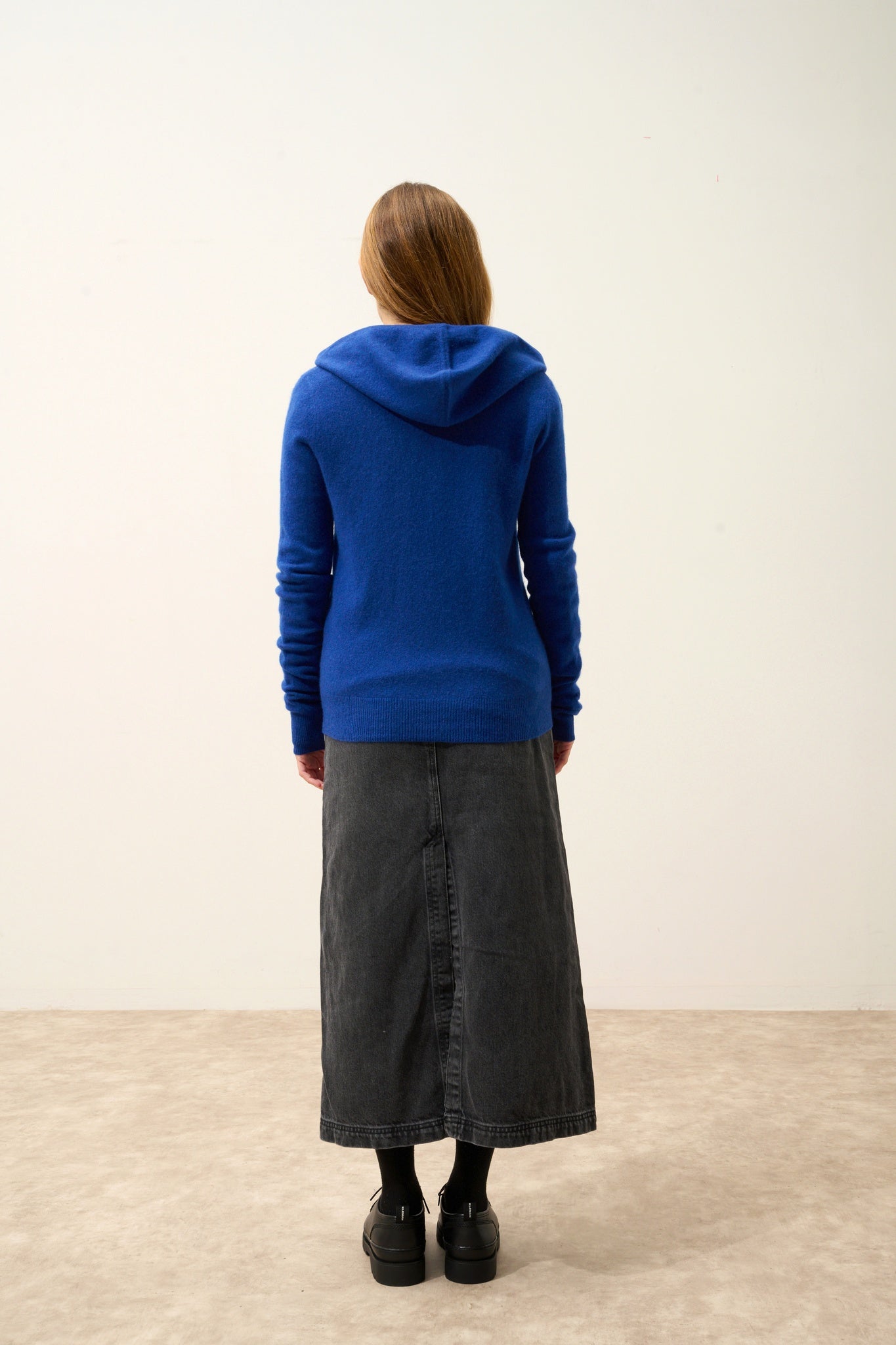 DEBBIE gilet col zippé capuche outremer