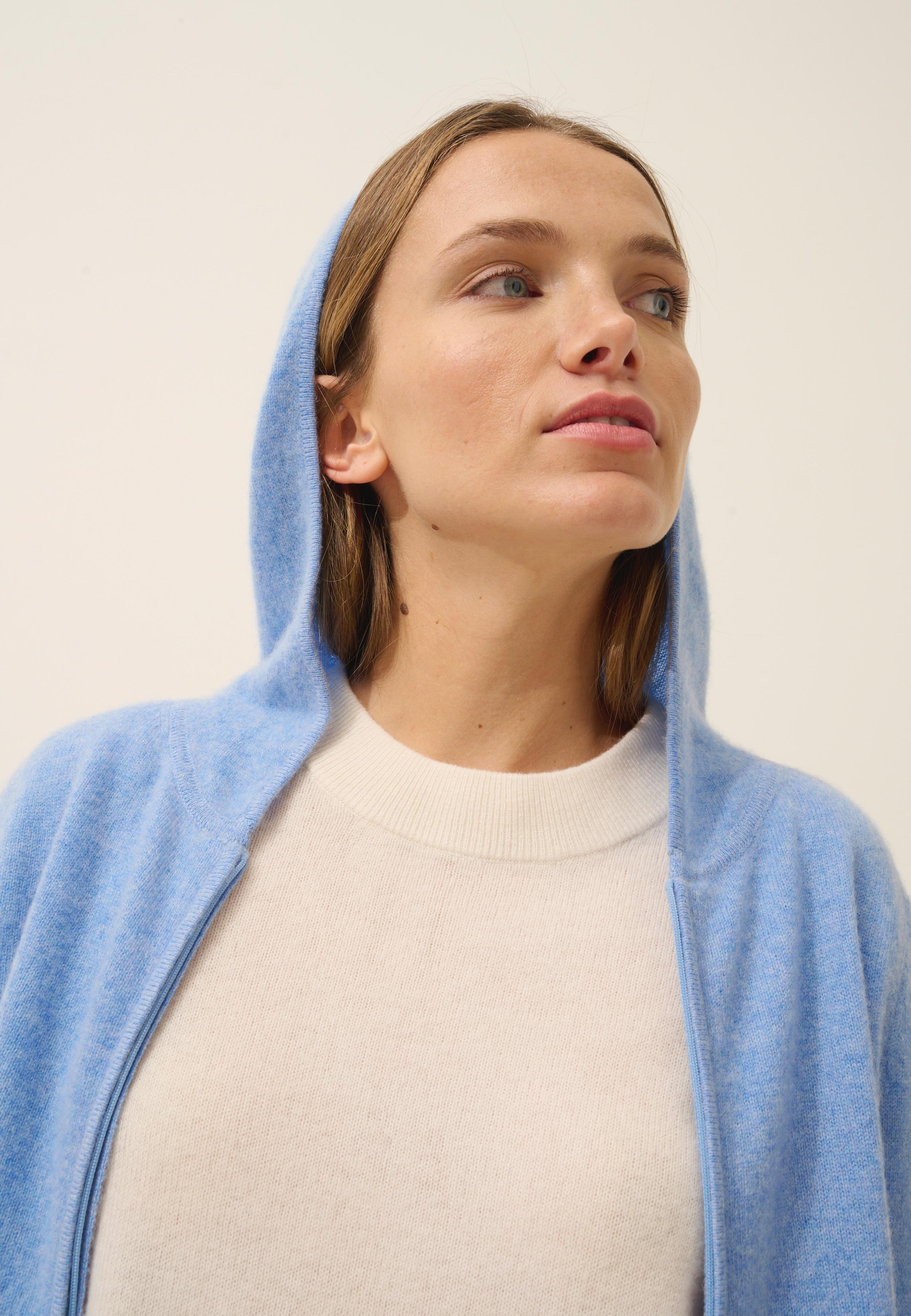 DEBBIE gilet col zippé capuche sky