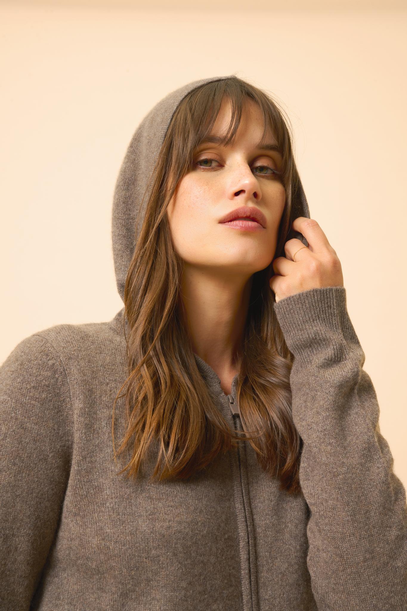 DEBBIE gilet col zippé capuche taupe chiné