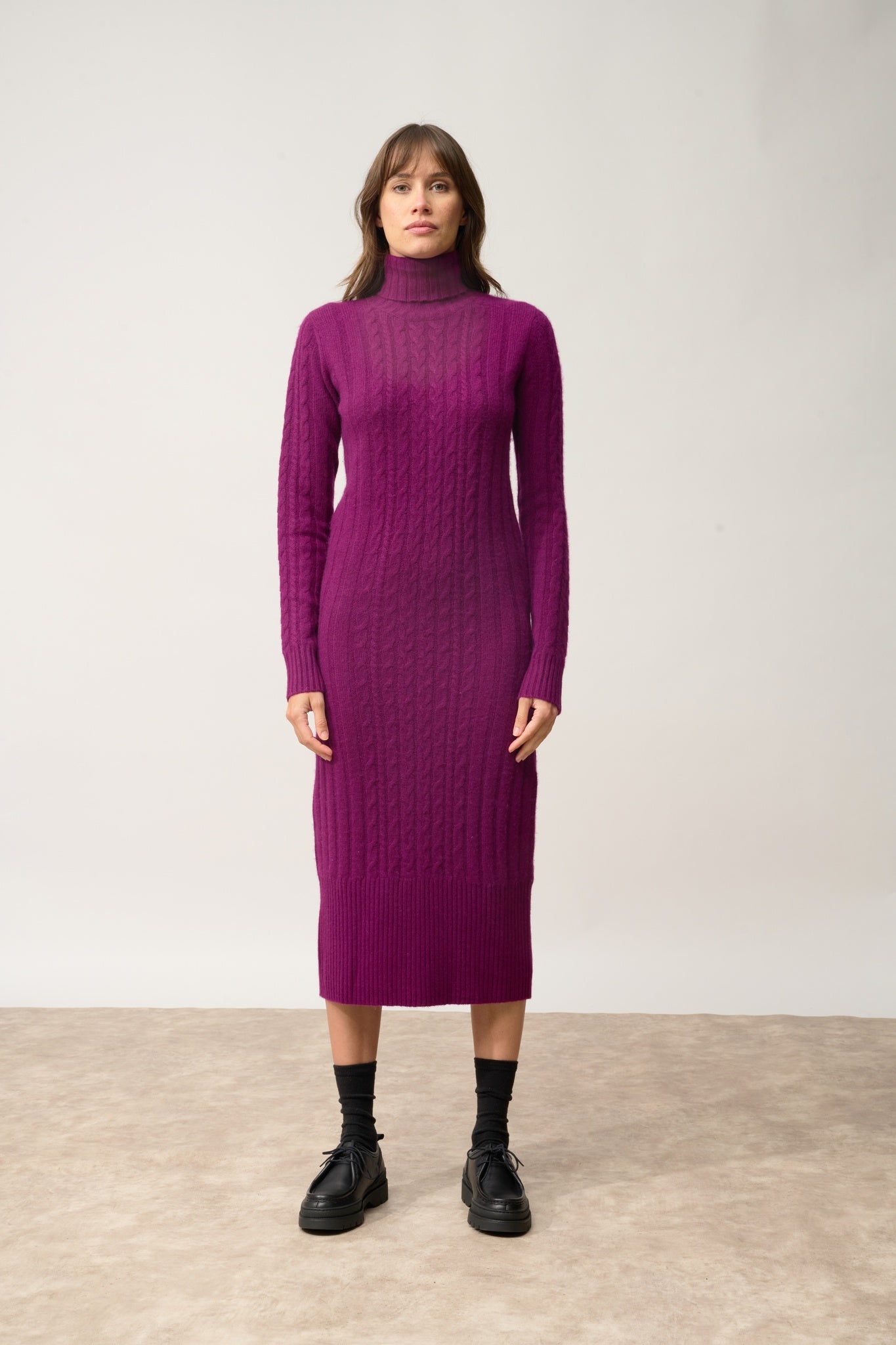 DOLKAR robe col roulé prune