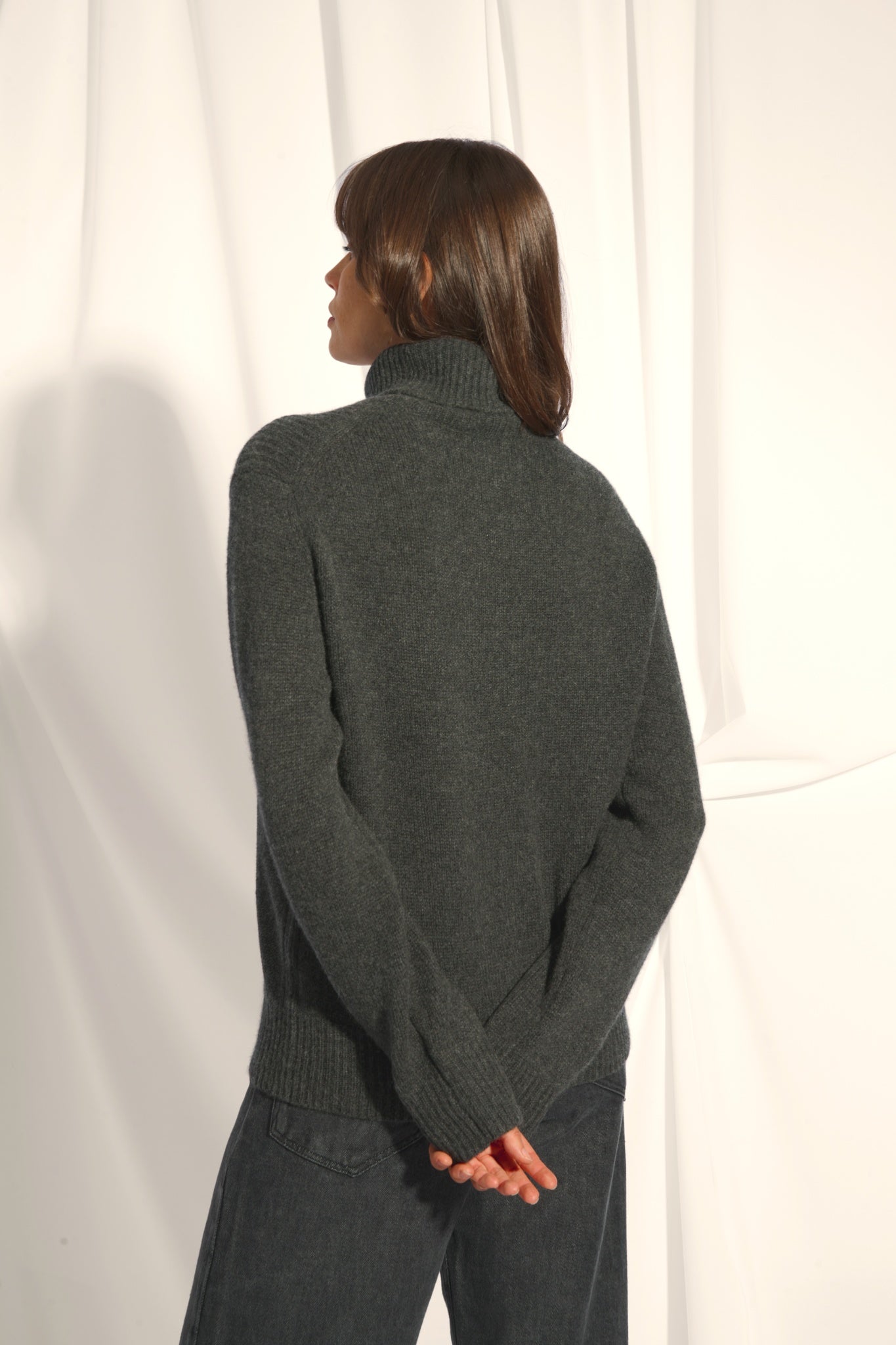 DOLMA pull col roulé carbone chiné